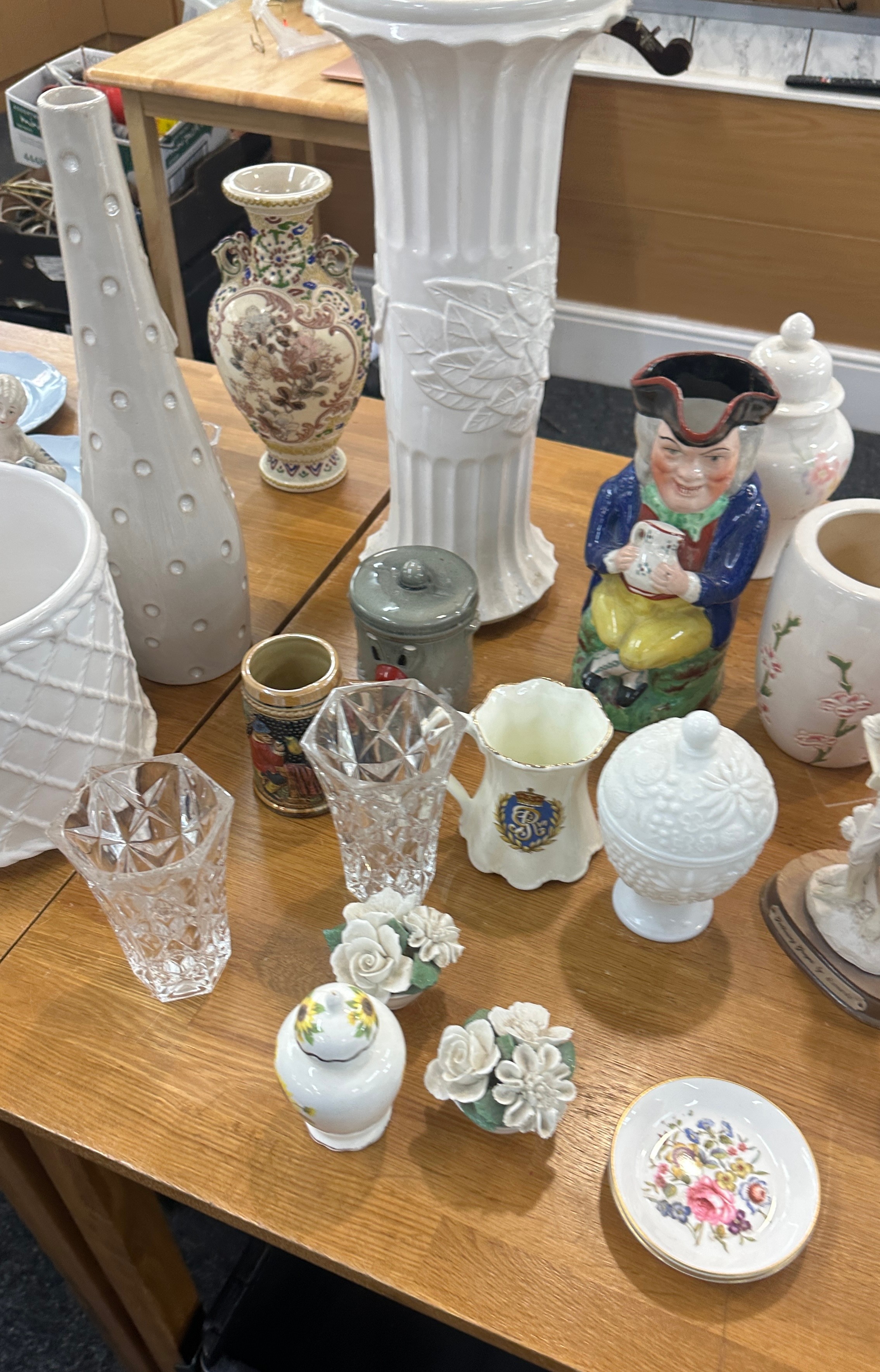Selection of porcelain items and some glass to include vases, jugs, figures etc - Image 4 of 6