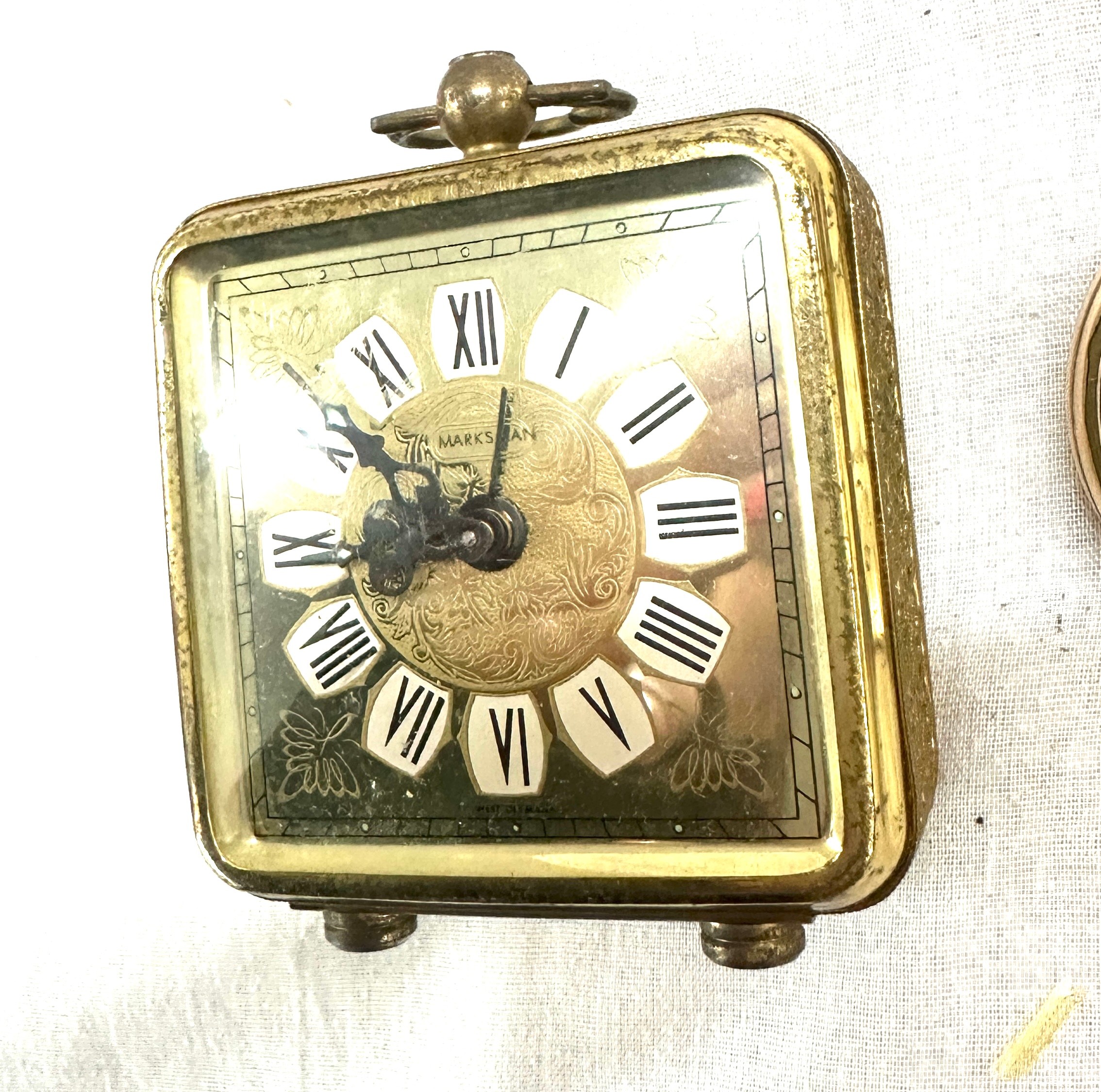 Vintage gold plated pocket watch and a Marksman desk clock - Image 2 of 3