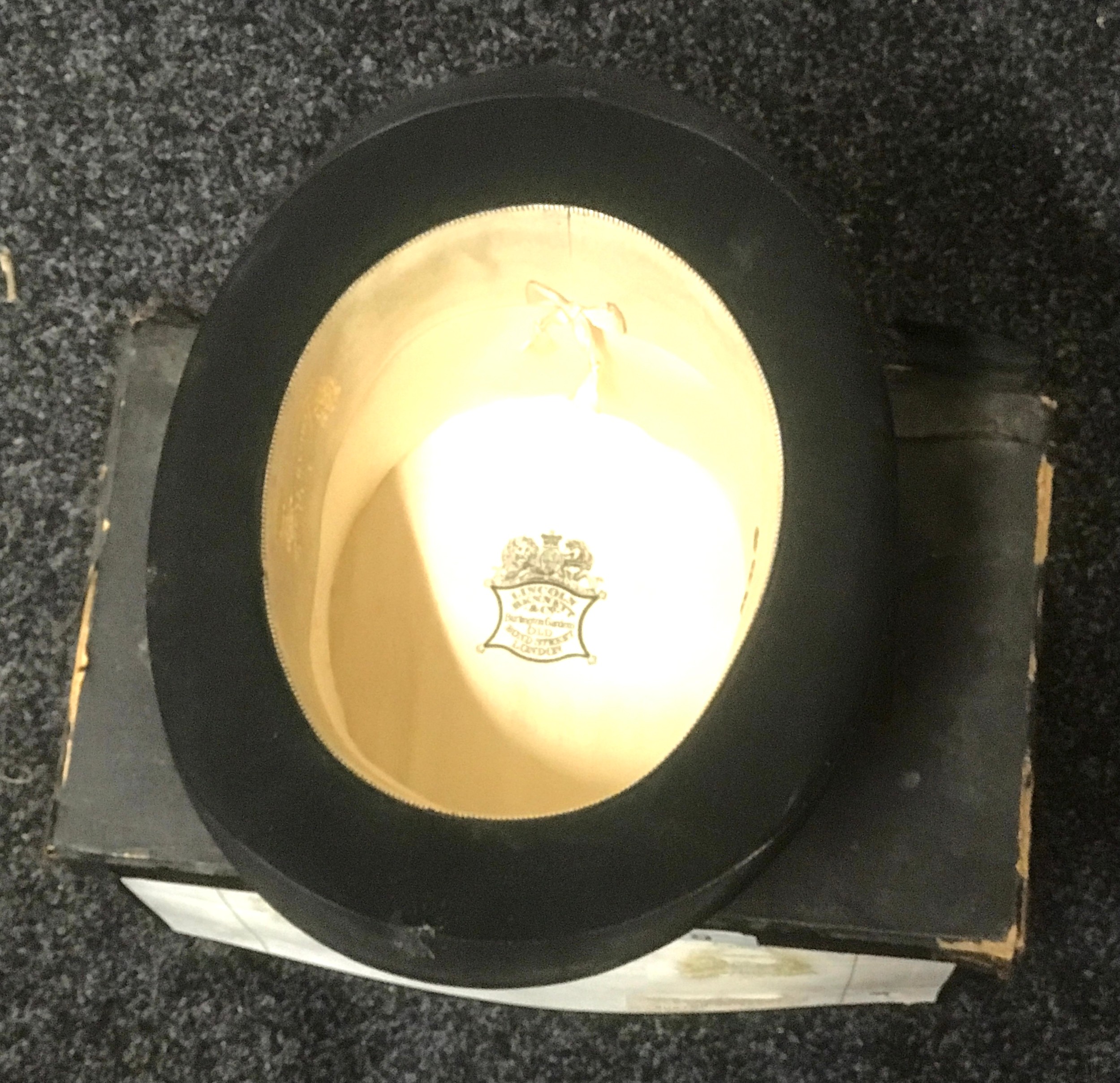 Vintage boxed Lincoln Bennet and co top hat - Image 2 of 3