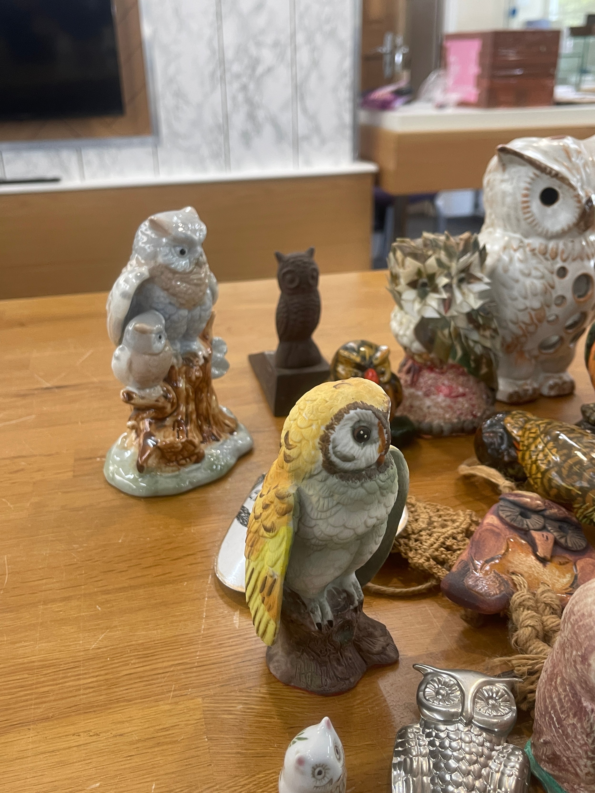 Selection of owl figures - Image 3 of 6