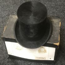 Vintage boxed Lincoln Bennet and co top hat