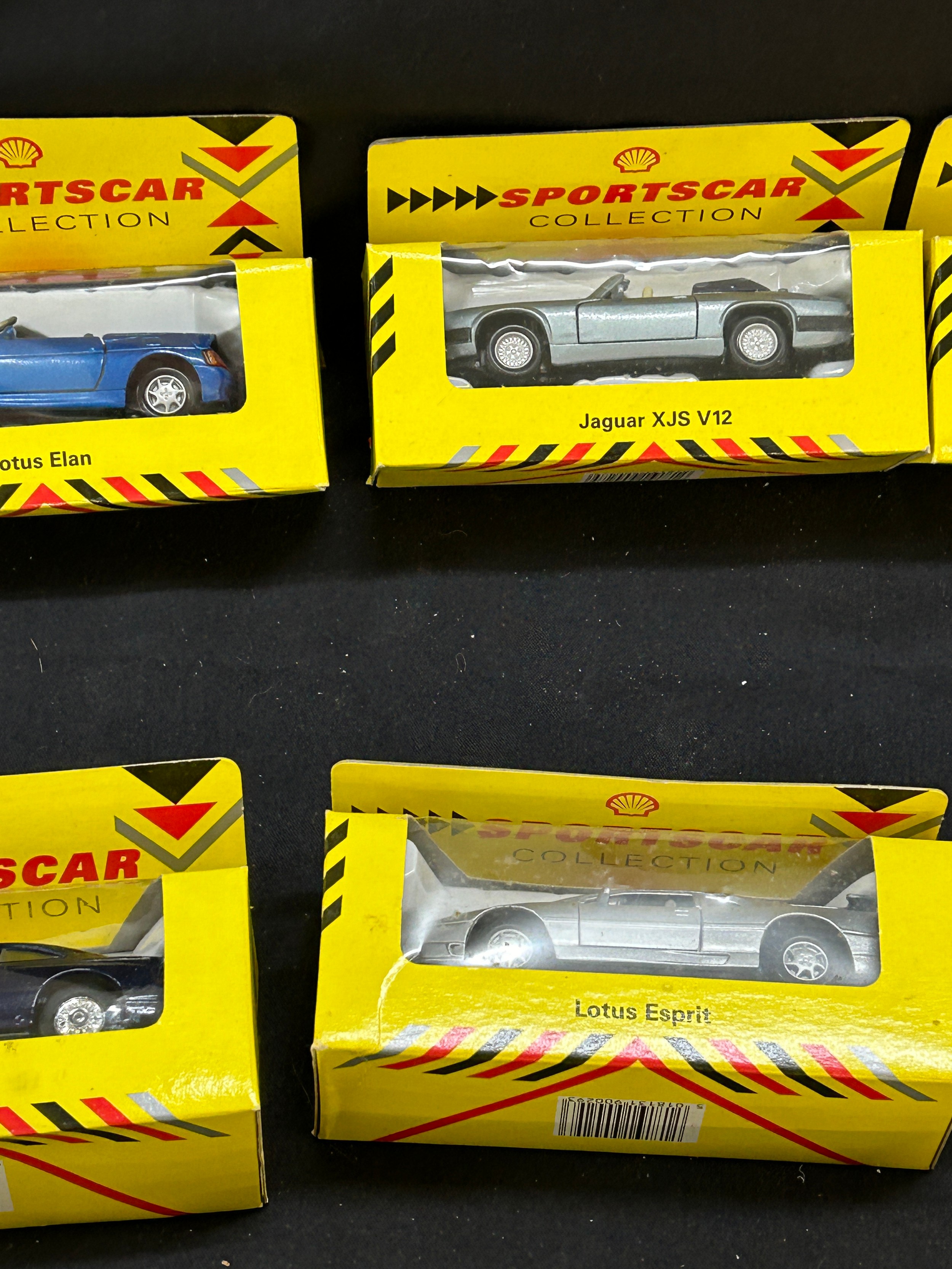 Selection of boxed Maisto cars includes jaguar etc - Image 4 of 5