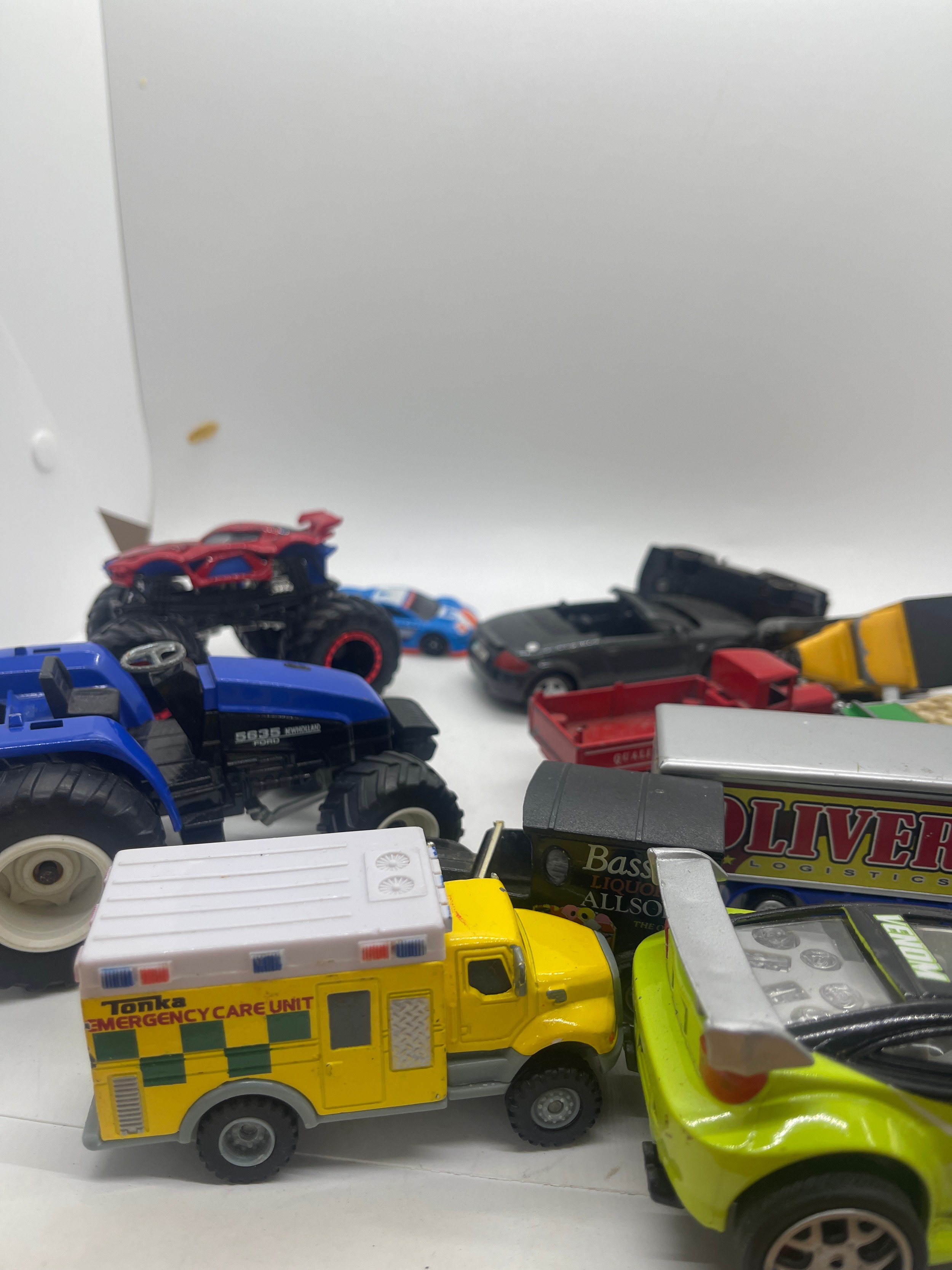 Selection of toy cars - Image 3 of 7