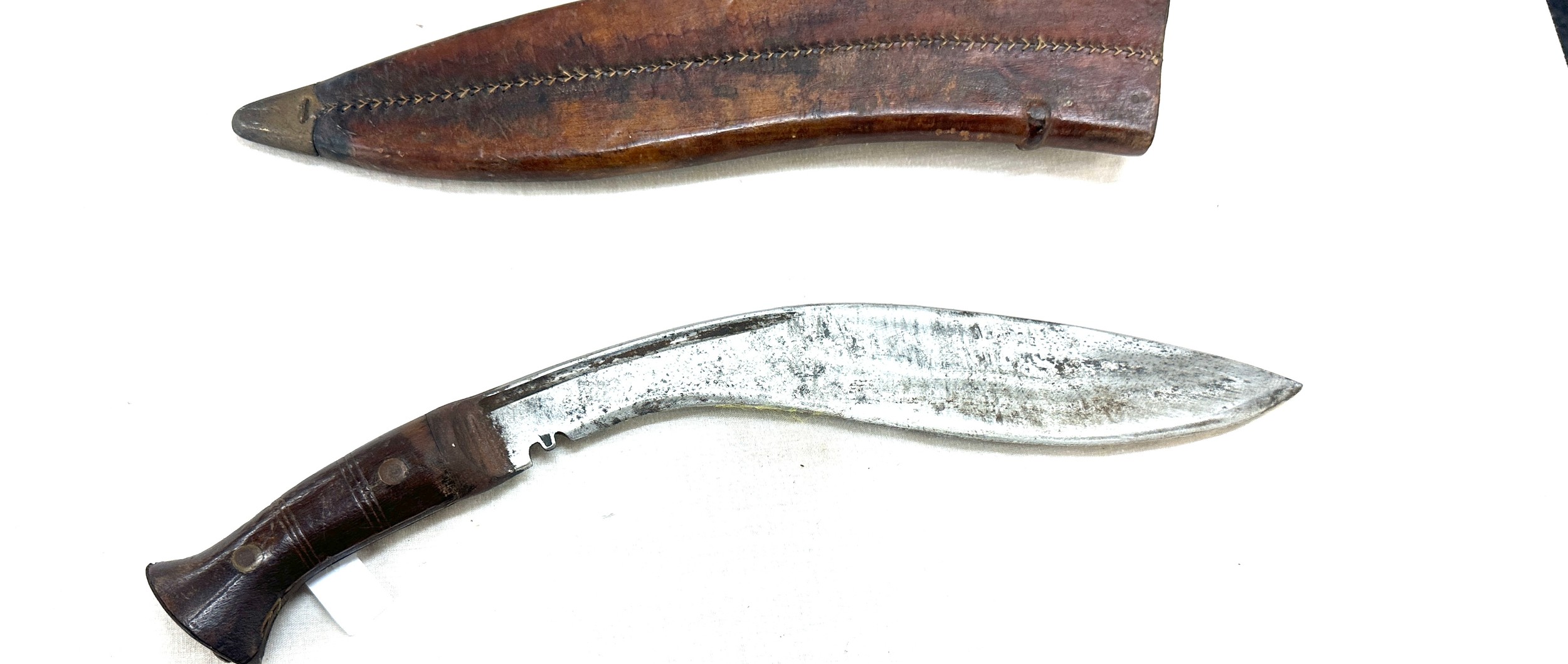 Original british WW2 1942 dated mark II pattern Kukri gurkha knife by A.T.D complete with hard - Image 4 of 4