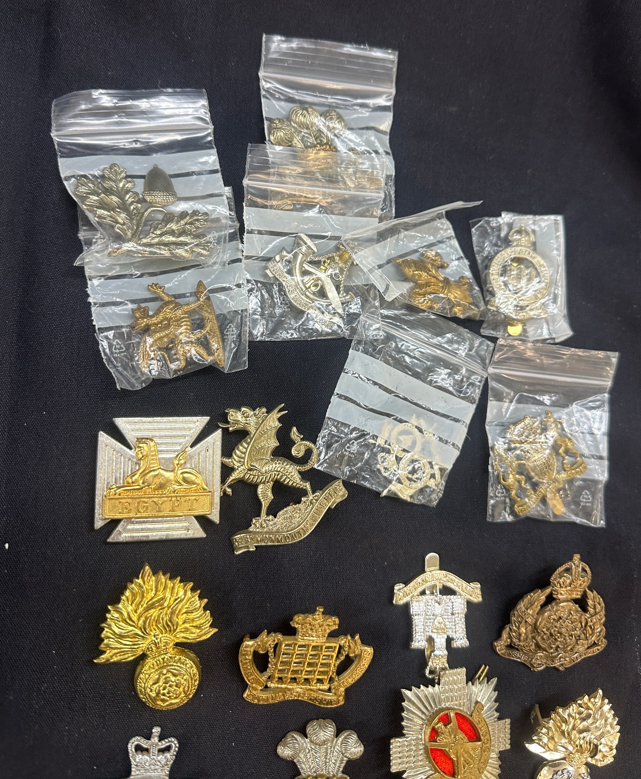 Large selection of assorted cap badges - Image 3 of 6
