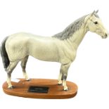 Large Beswick hunter horse figure on a wooden base 12 inches 13 inches wide