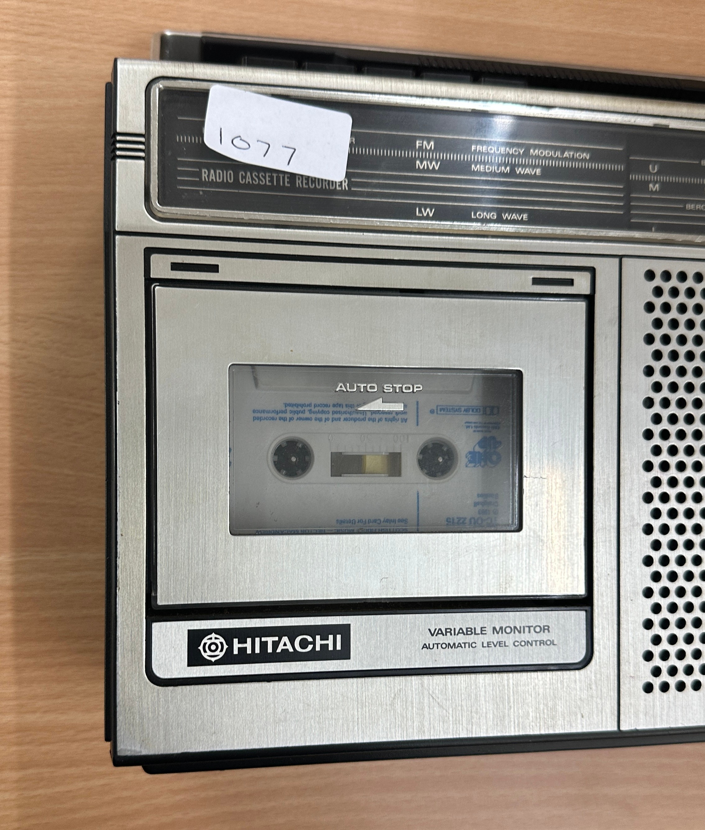 Hitachi TRK5601lR tape player, no leads, untested - Image 2 of 4
