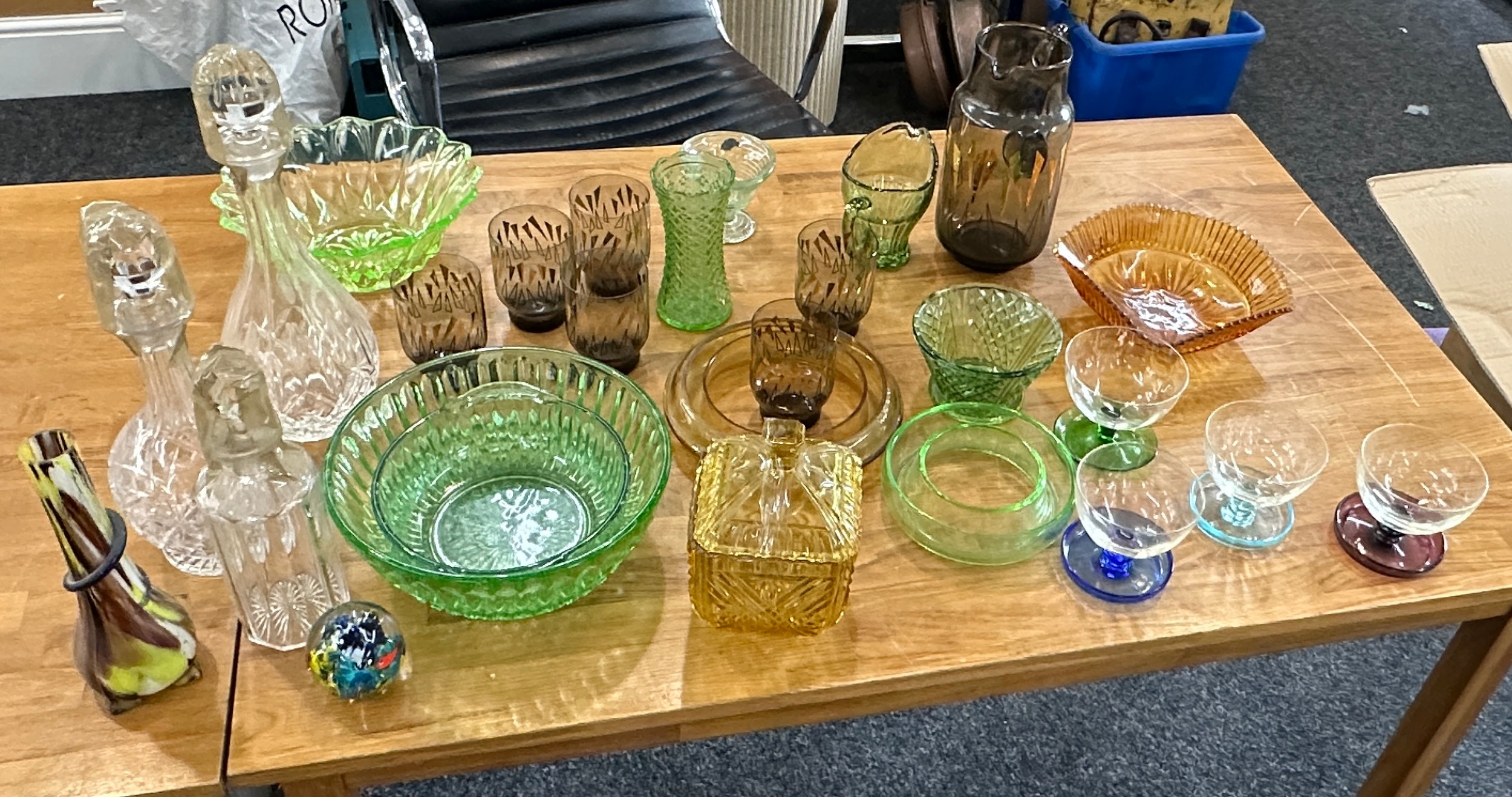 Selection of glassware to included coloured etc