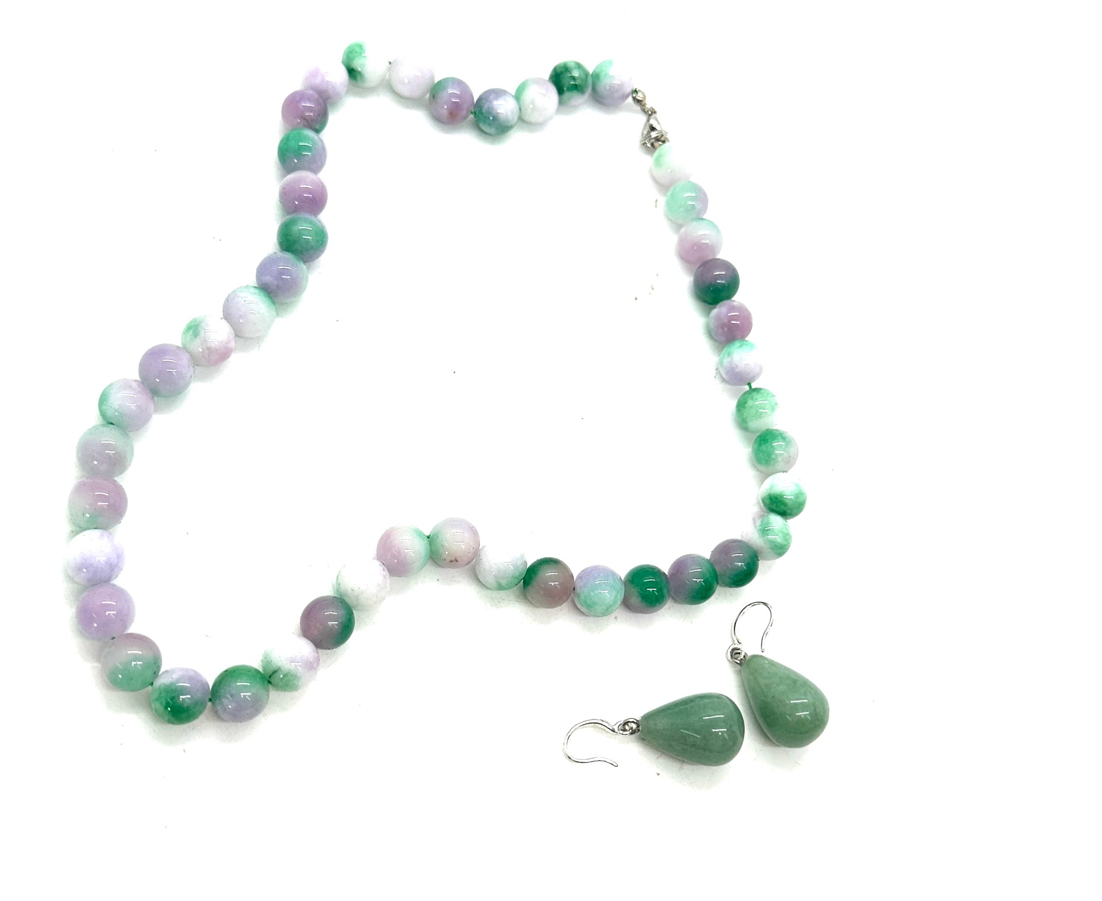 Lavender jade necklace and 925 earrings - Image 4 of 4