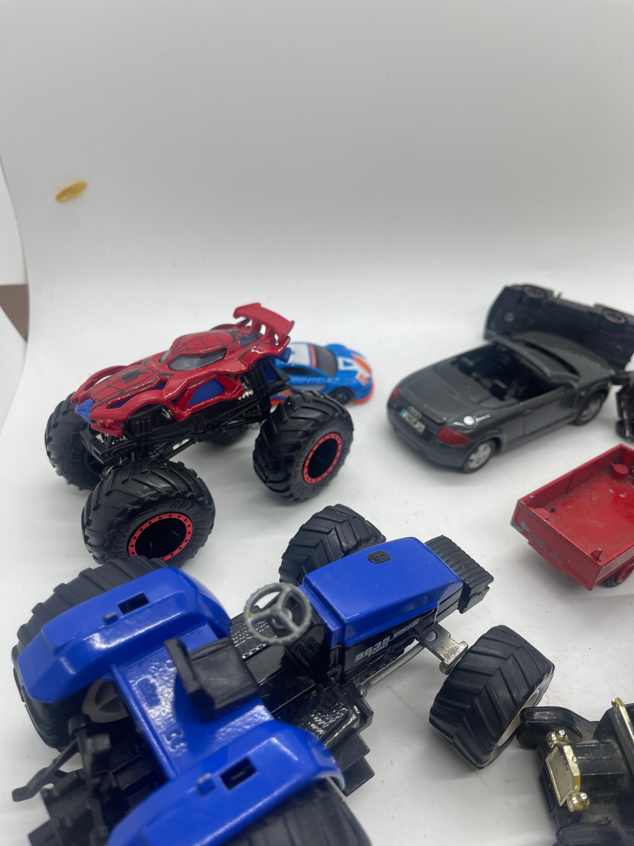 Selection of toy cars - Bild 5 aus 7