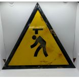 Enamel warning sign ' mind your head' measures approx 13 inches tall by 15 inches wide