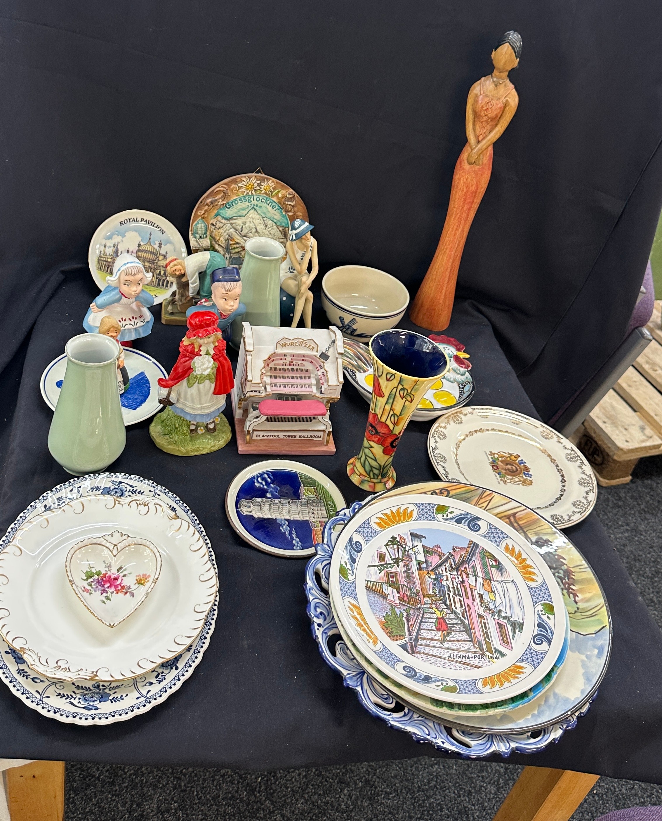 Selection of porcelain miscellaneous to include plates, figures, vases etc