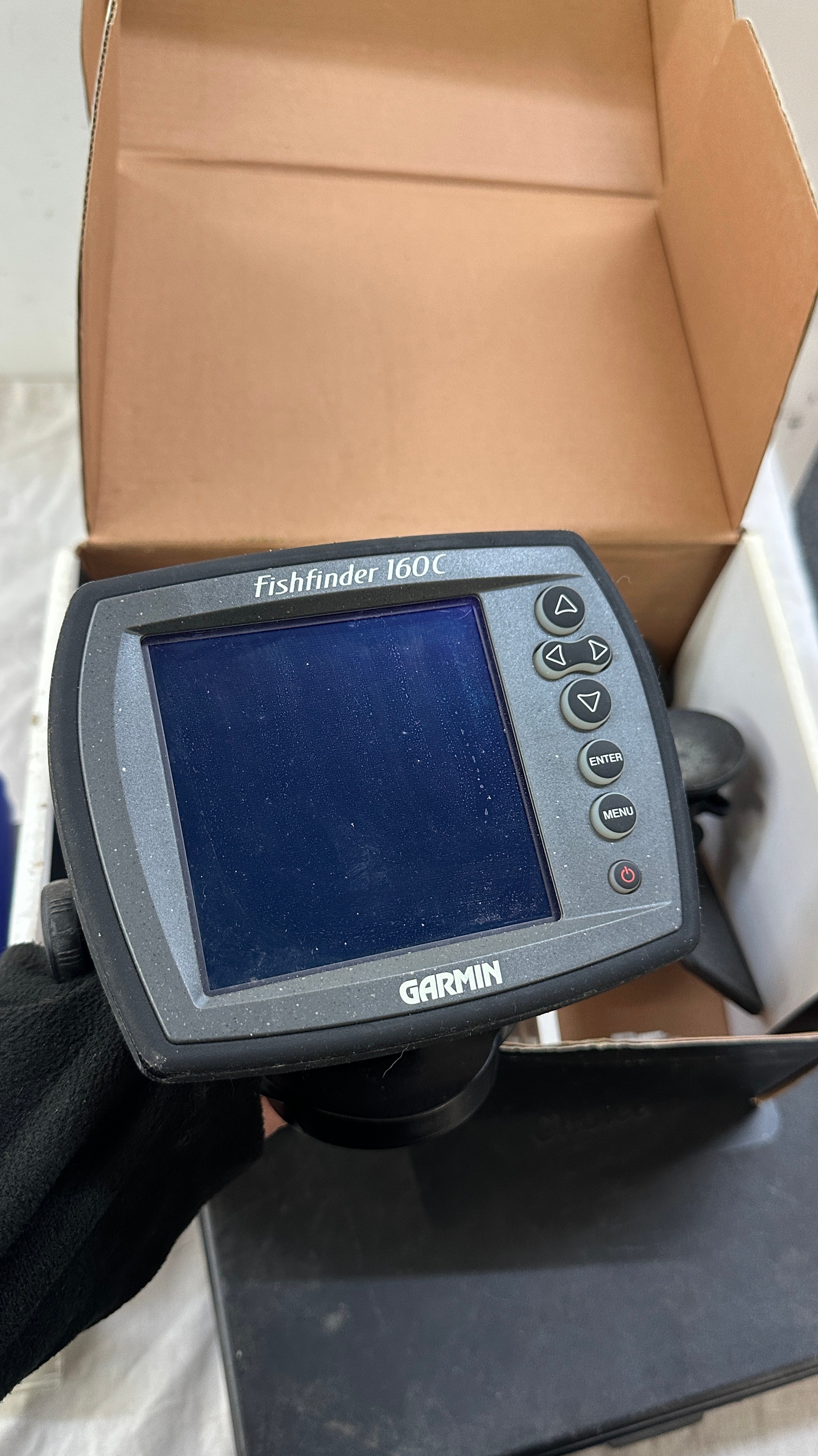 Garmin Fishfinder 160c color sonar and fishing accessories - Image 5 of 7