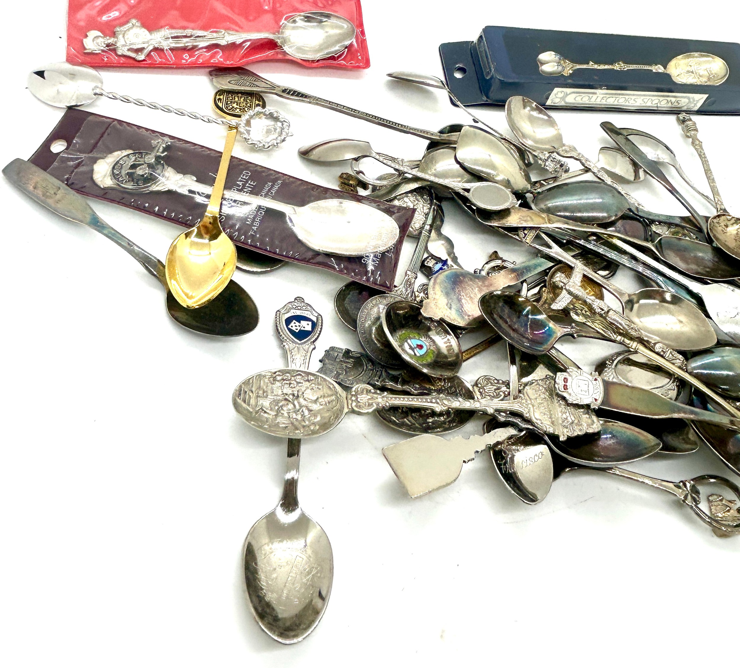 Assortment of silver plated souvenir spoons - Bild 2 aus 3