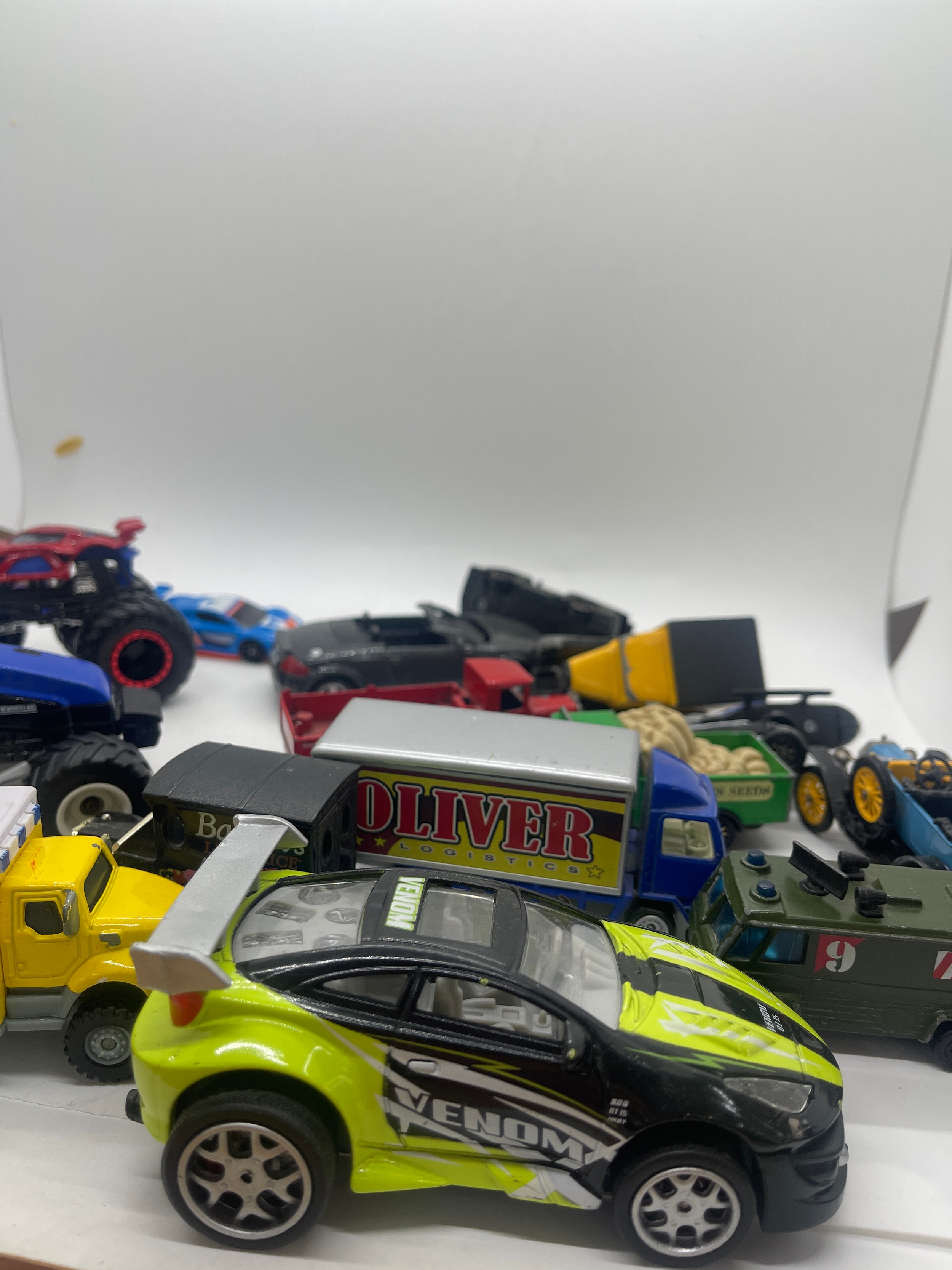 Selection of toy cars - Bild 2 aus 7