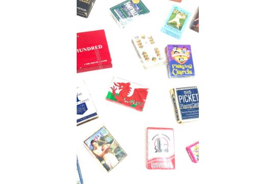 30 x vintage and two antique playing card decks, including NFL football, baseball stars, comic super - Image 8 of 9