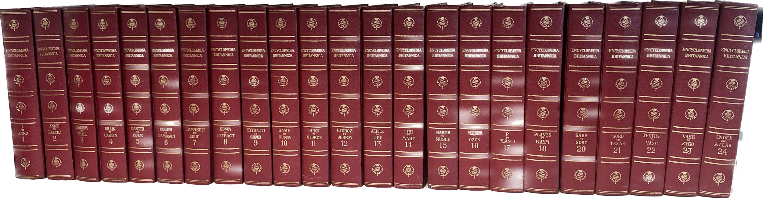 Set of 24 Encyclopedia Britannica Caster to Cole dated 1768, Please note volume 19 is not here to - Image 2 of 4