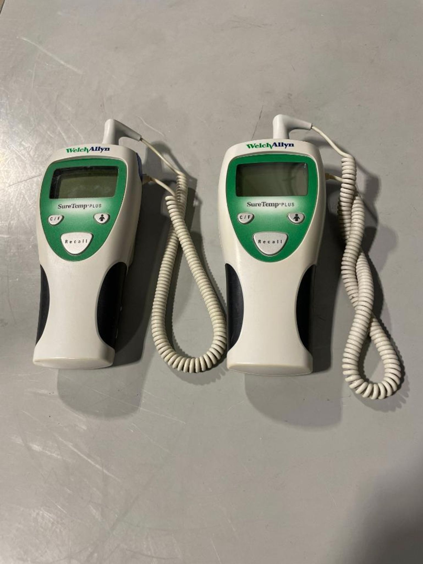 LOT OF WELCH ALLYN SURE TEMP PLUS THERMOMETERS