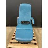MIDMARK 417 PODIATRY POWER EXAM CHAIR WITH FOOTSWITCH
