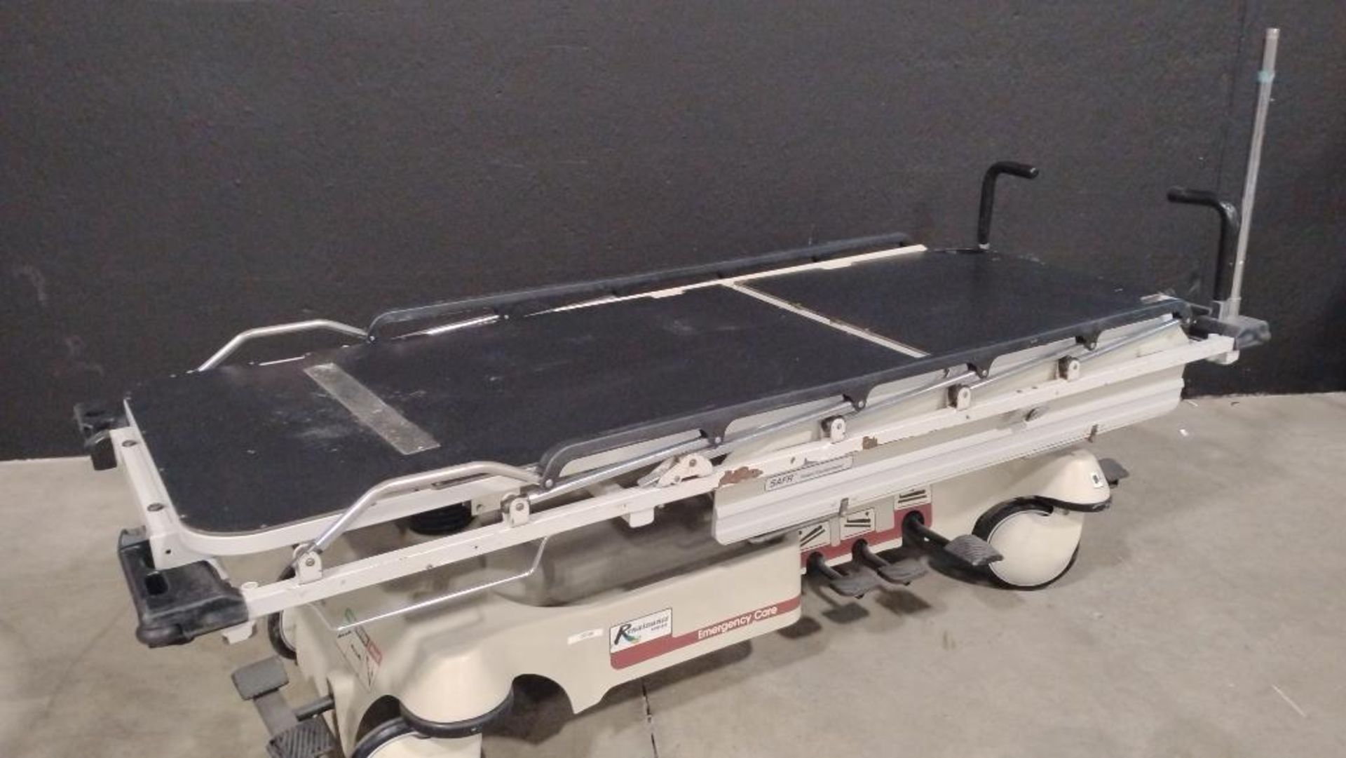 STRYKER 1010 STRETCHER - Image 3 of 3