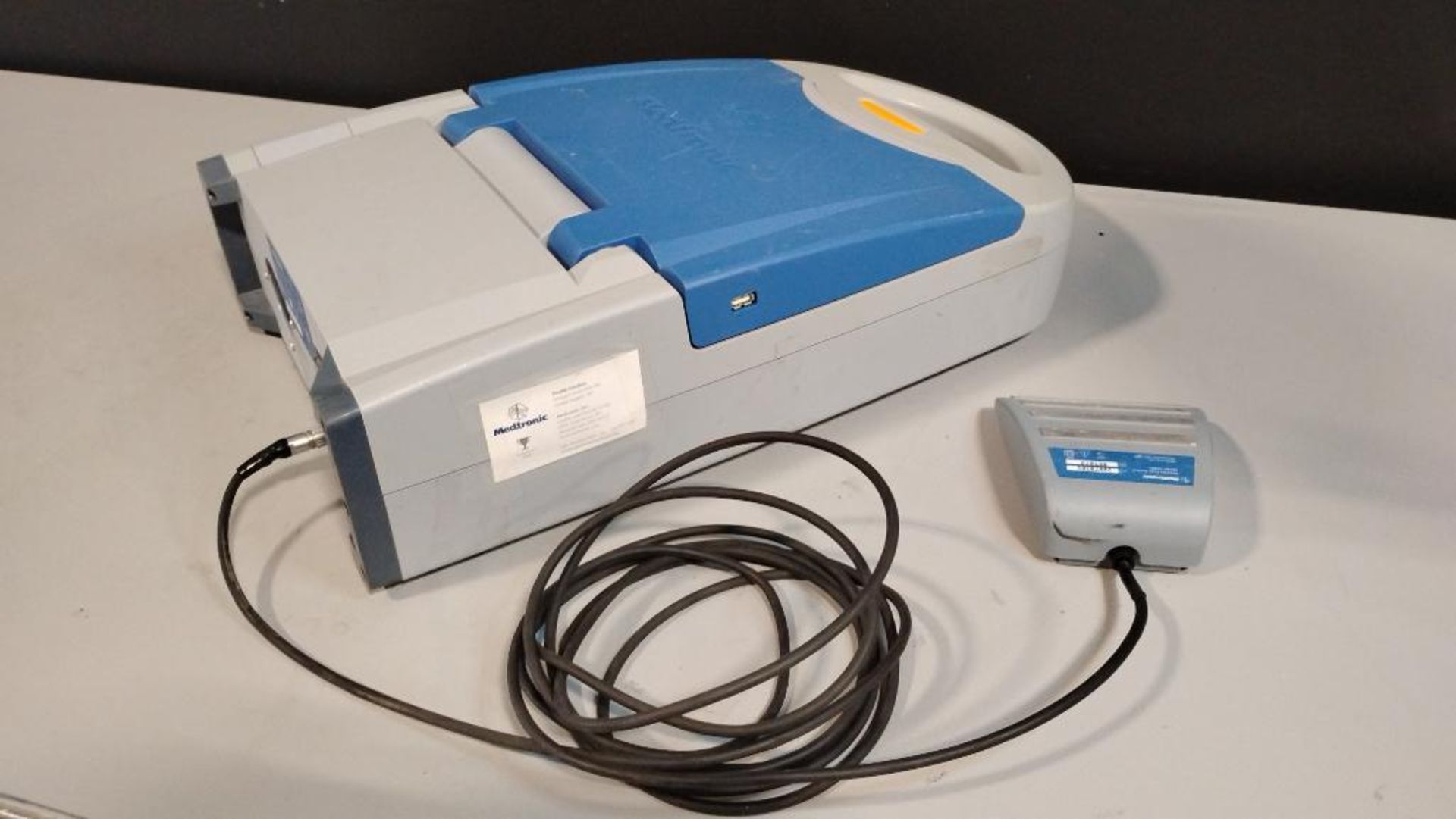 MEDTRONIC CARDIOBLATE 68000 SURGICAL ABLATION SYSTEM WITH FOOTSWITCH - Image 5 of 5