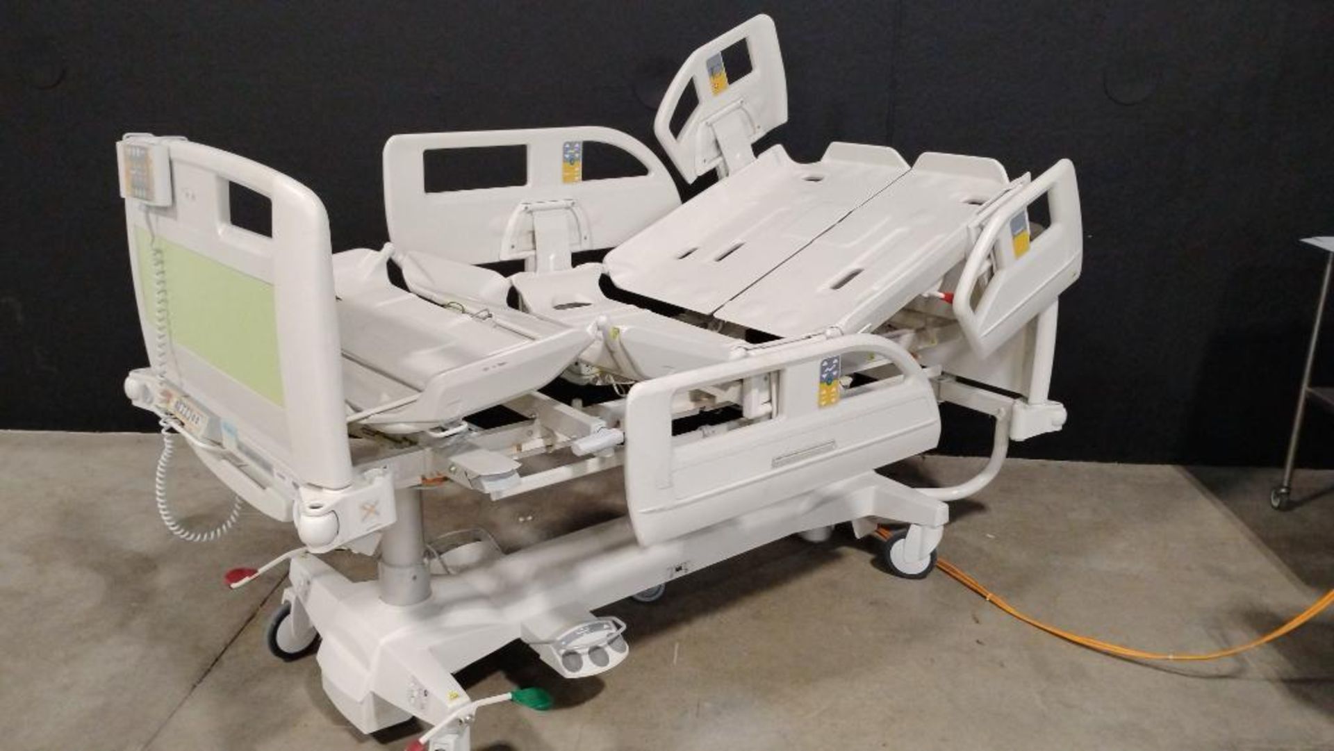 LINET ELEGANZA HOSPITAL BED