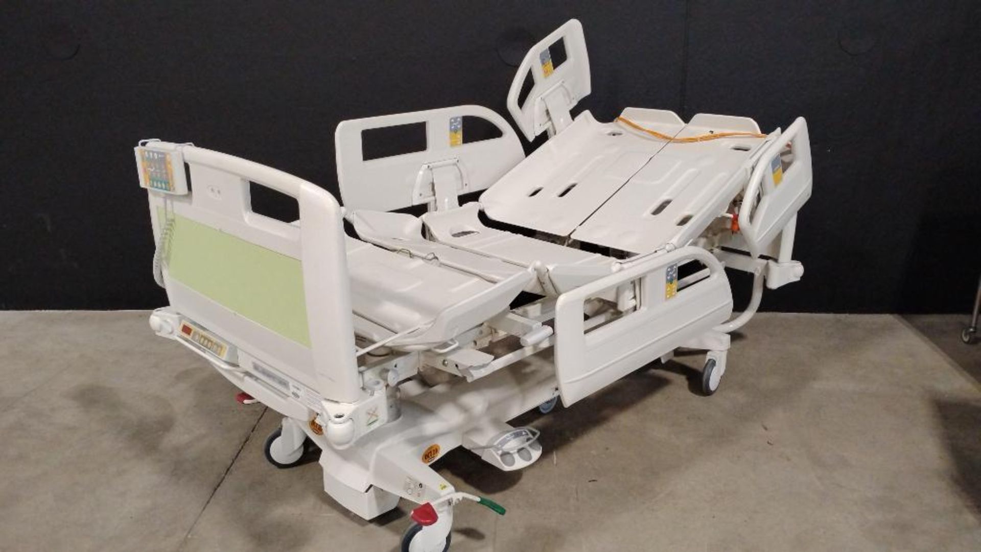 LINET ELEGANZA HOSPITAL BED