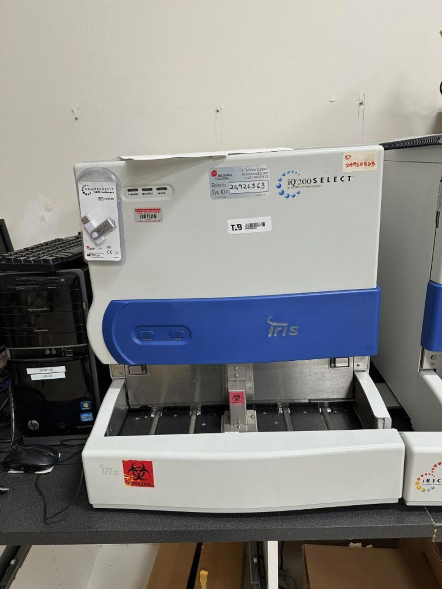 BECKMAN COULTER IQ 200 SELECT URINE MICROSCOPY SYSTEM