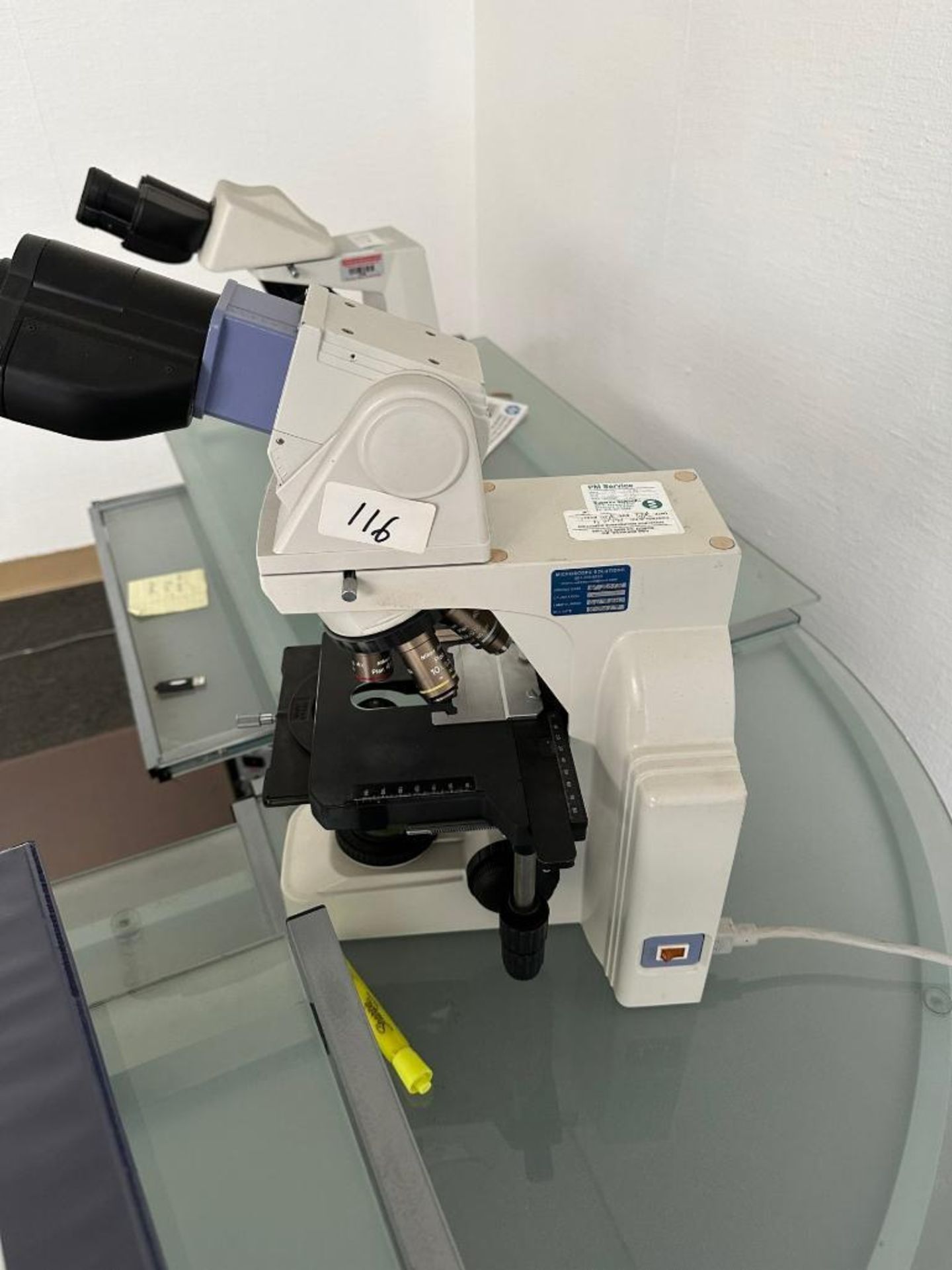 NIKON ECLIPSE E400 LAB MICROSCOPE WITH 4 OBJECTIVES - Image 4 of 4