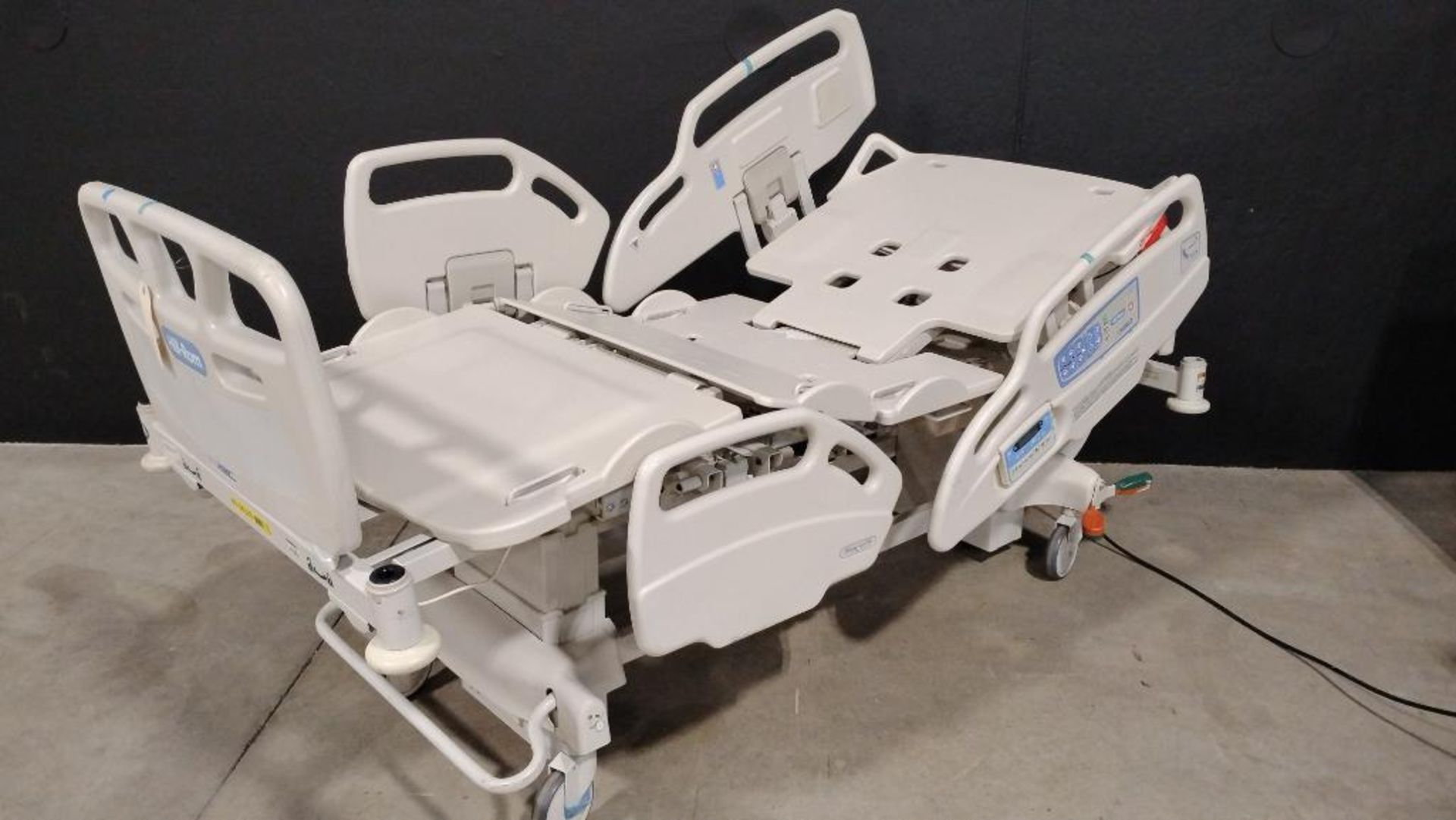 HILL-ROM CARE ASSIST ES 1170G HOSPITAL BED