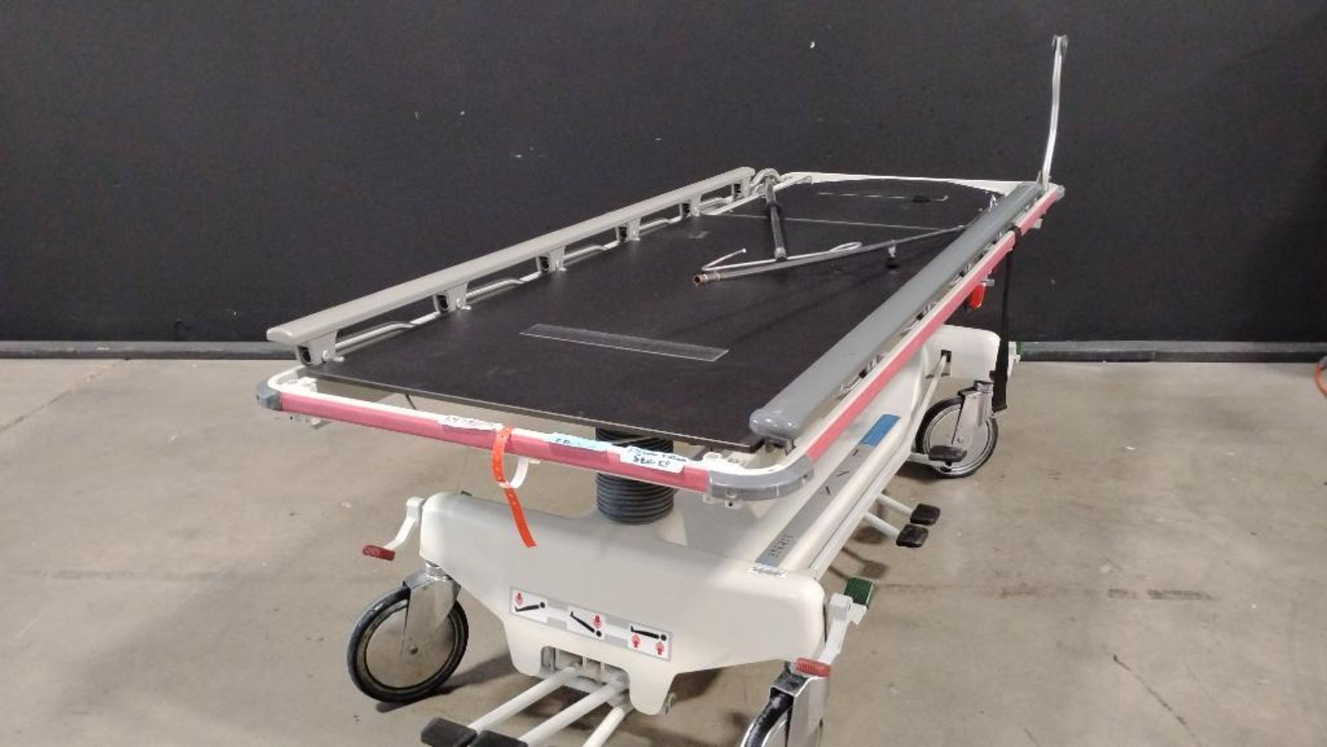 STERIS FLUORO-TRACK SERIES STRETCHER