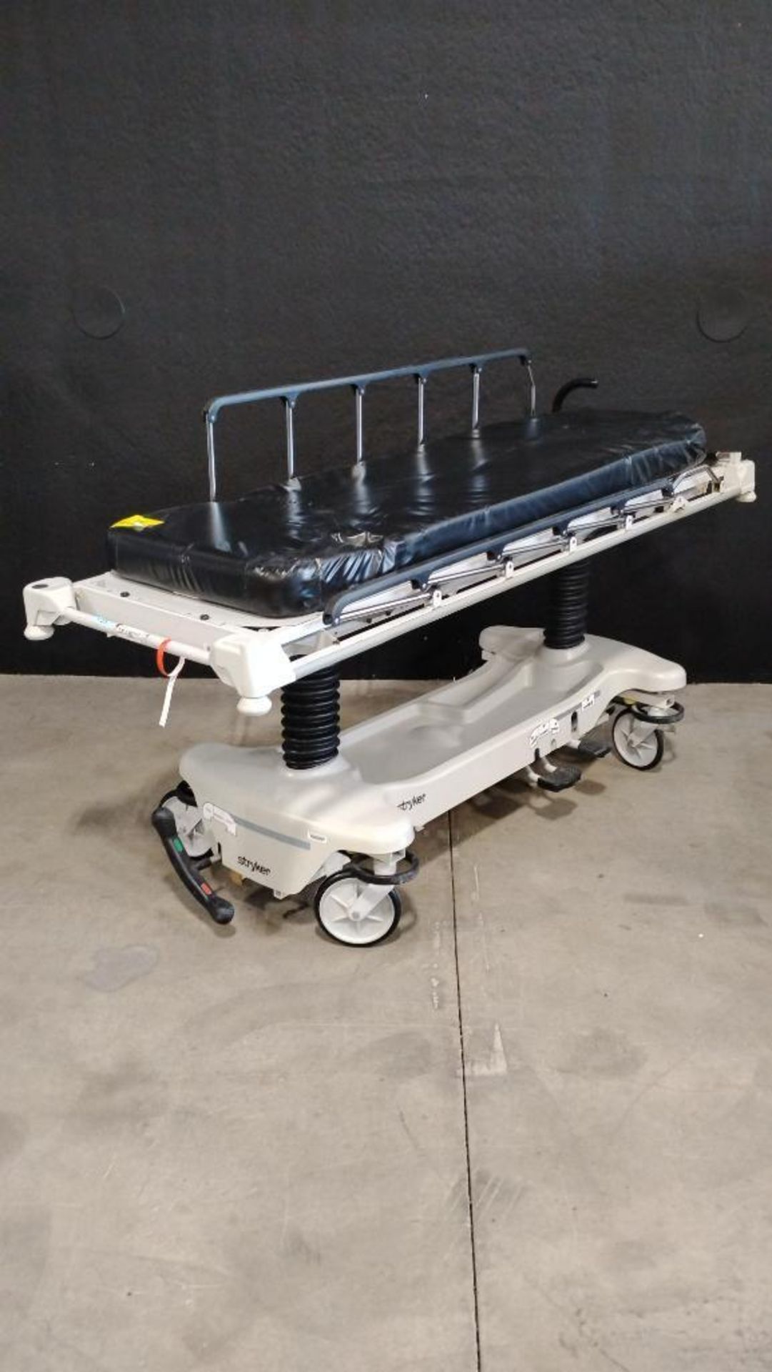 STRYKER 735 STRETCHER