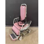 HAUSTED VIC STRETCHER CHAIR