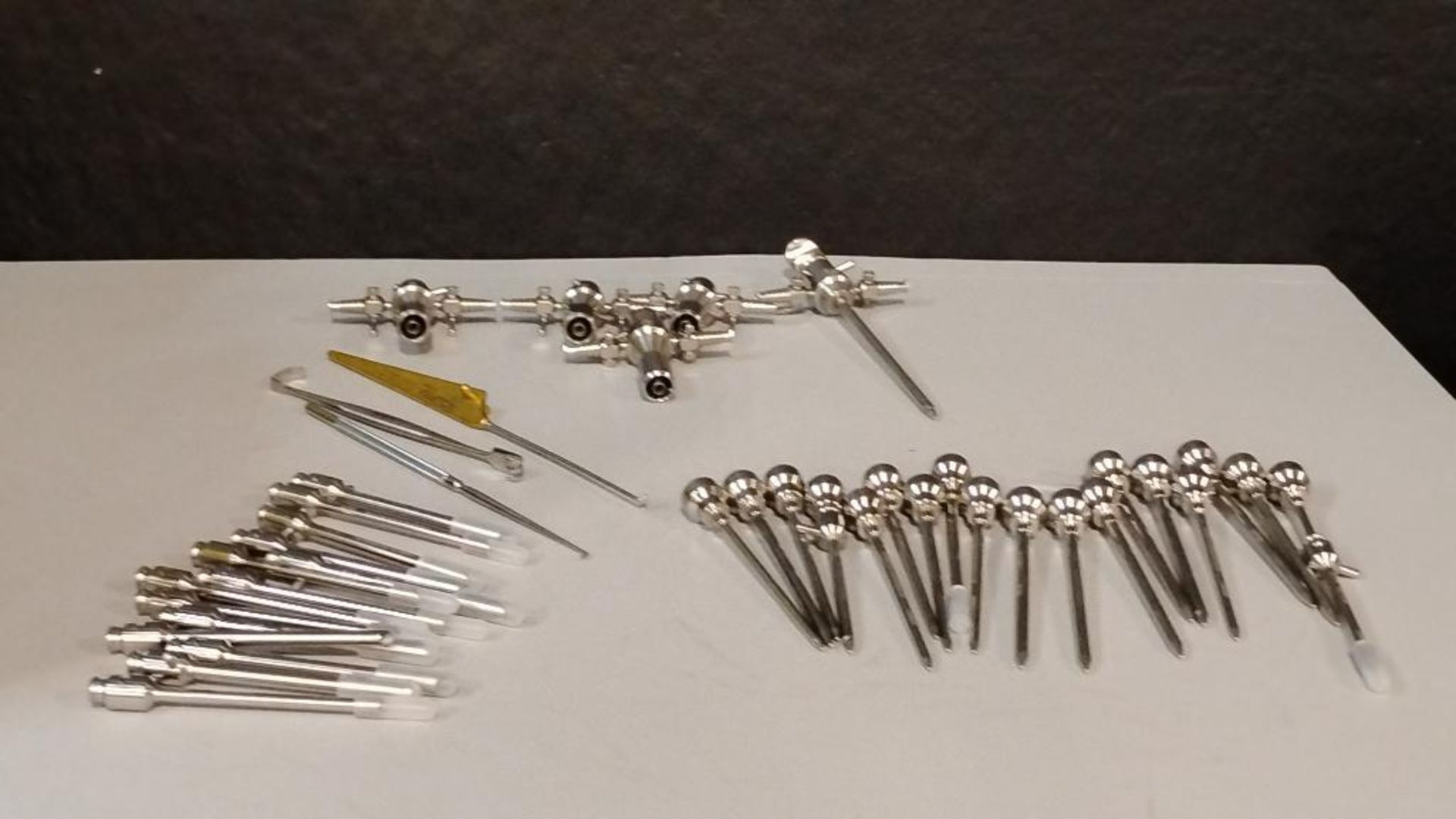 SMITH & NEPHEW ARTHROSCOPIC HARDWARE