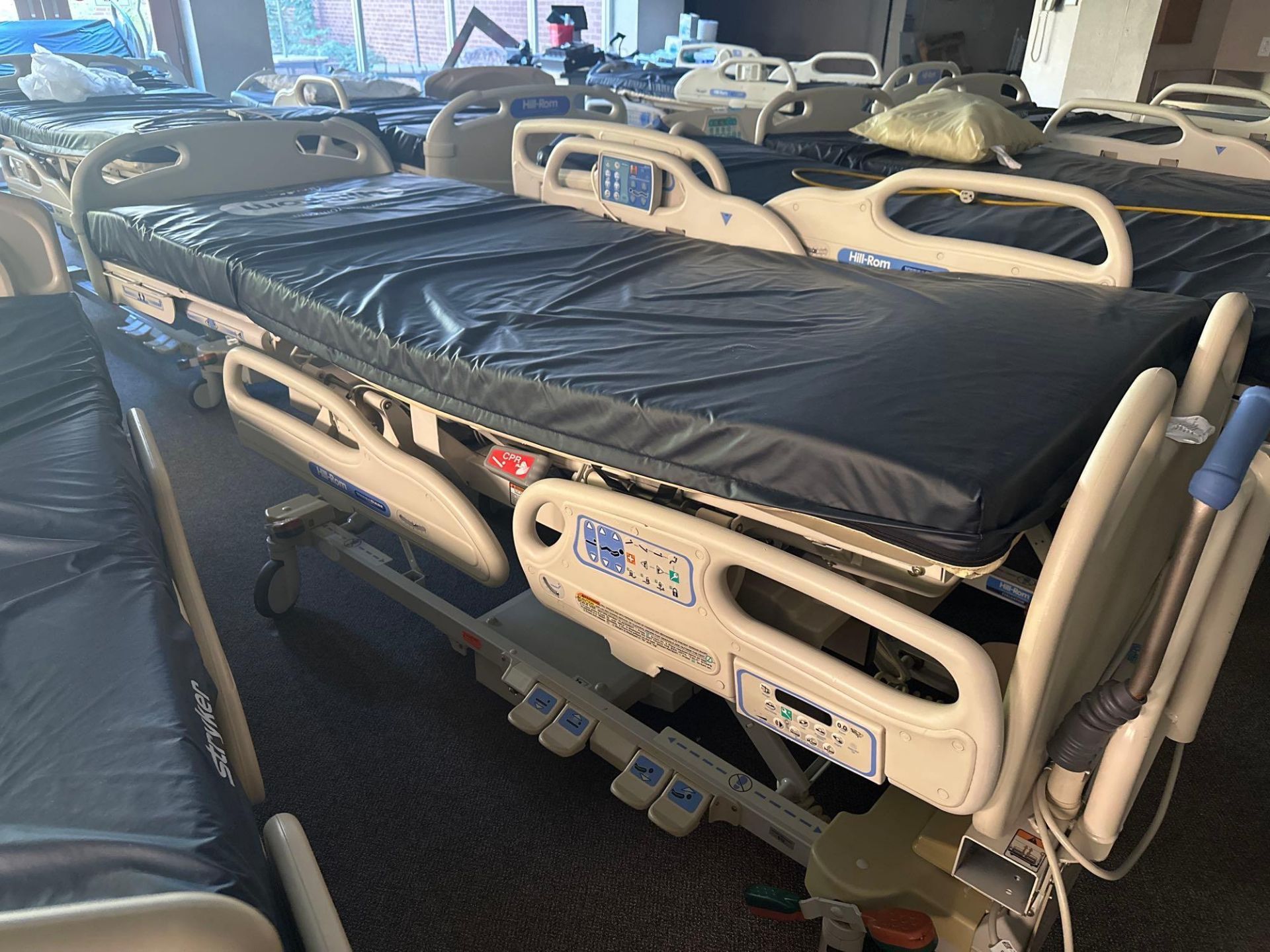 HILL-ROM VERSACARE HOSPITAL BED