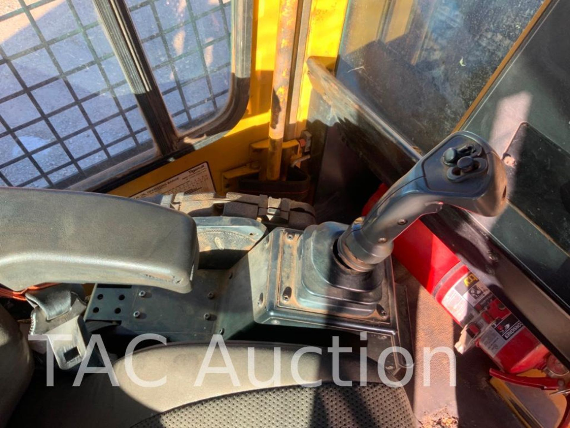 2018 Tigercat 620E Grapple Skidder - Image 18 of 50