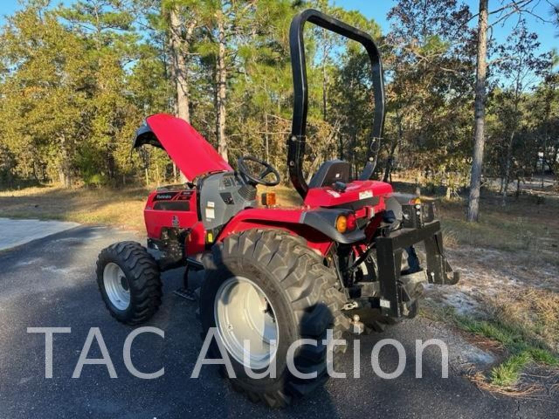 2020 Mahindra 2538 HST 4x4 Tractor - Image 28 of 32