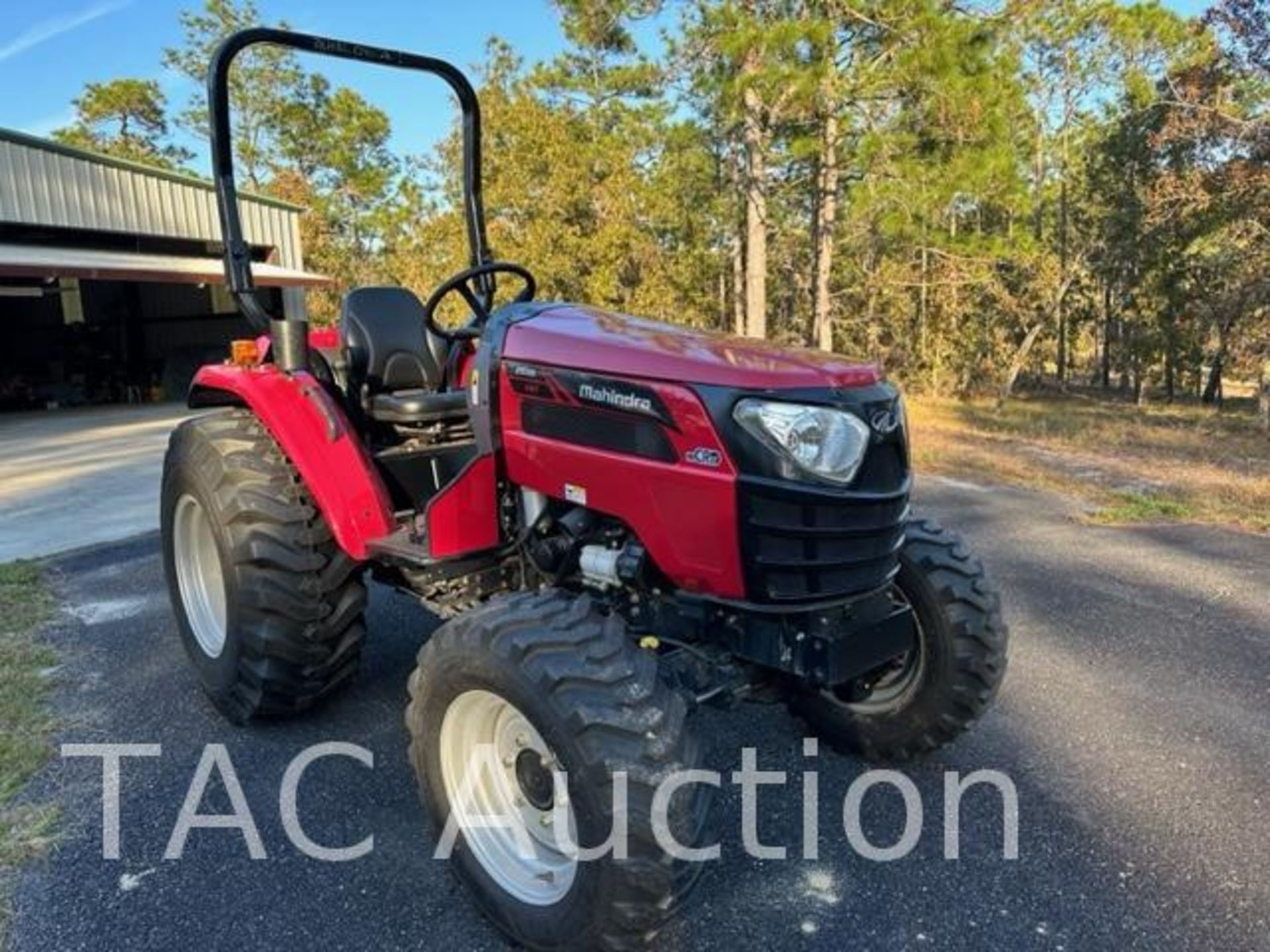 2020 Mahindra 2538 HST 4x4 Tractor - Image 26 of 32