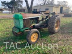John Deere 2640 Farm Tractor