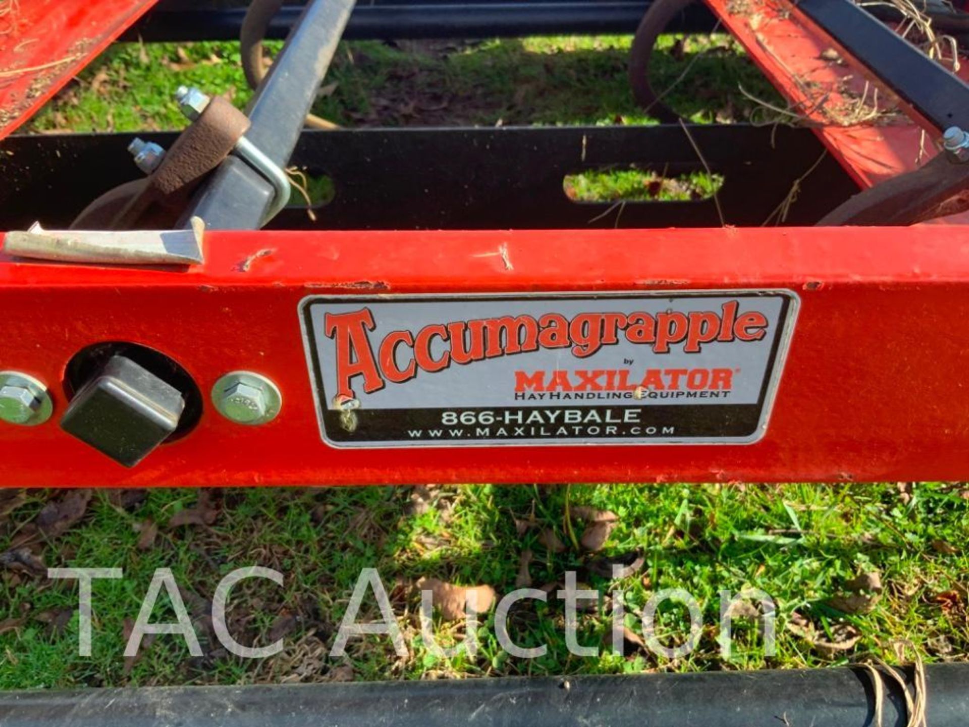 Maxilator MAG100SS Hay Grapple Skid Steer Attachment - Image 10 of 10