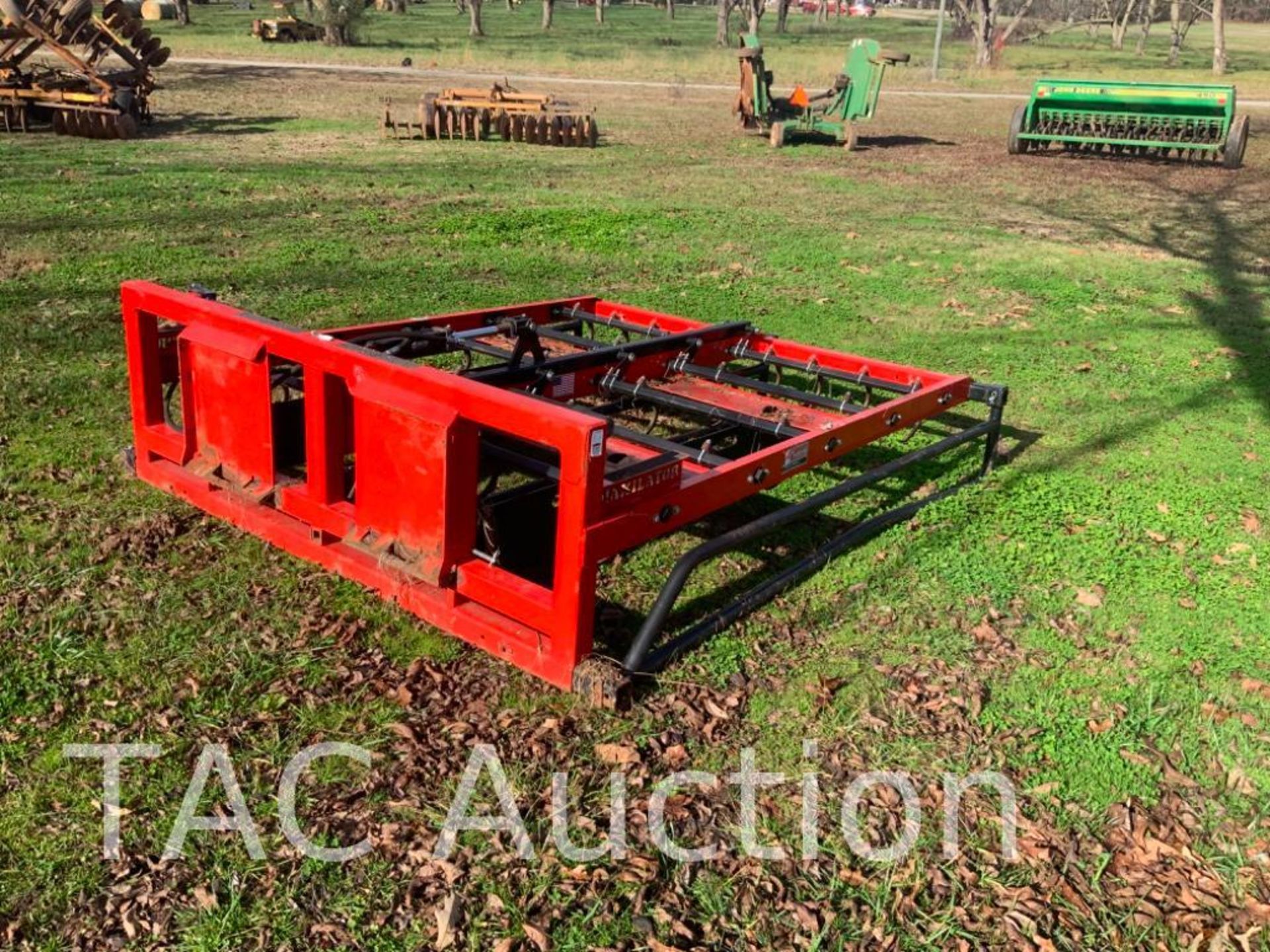 Maxilator MAG100SS Hay Grapple Skid Steer Attachment - Image 6 of 10