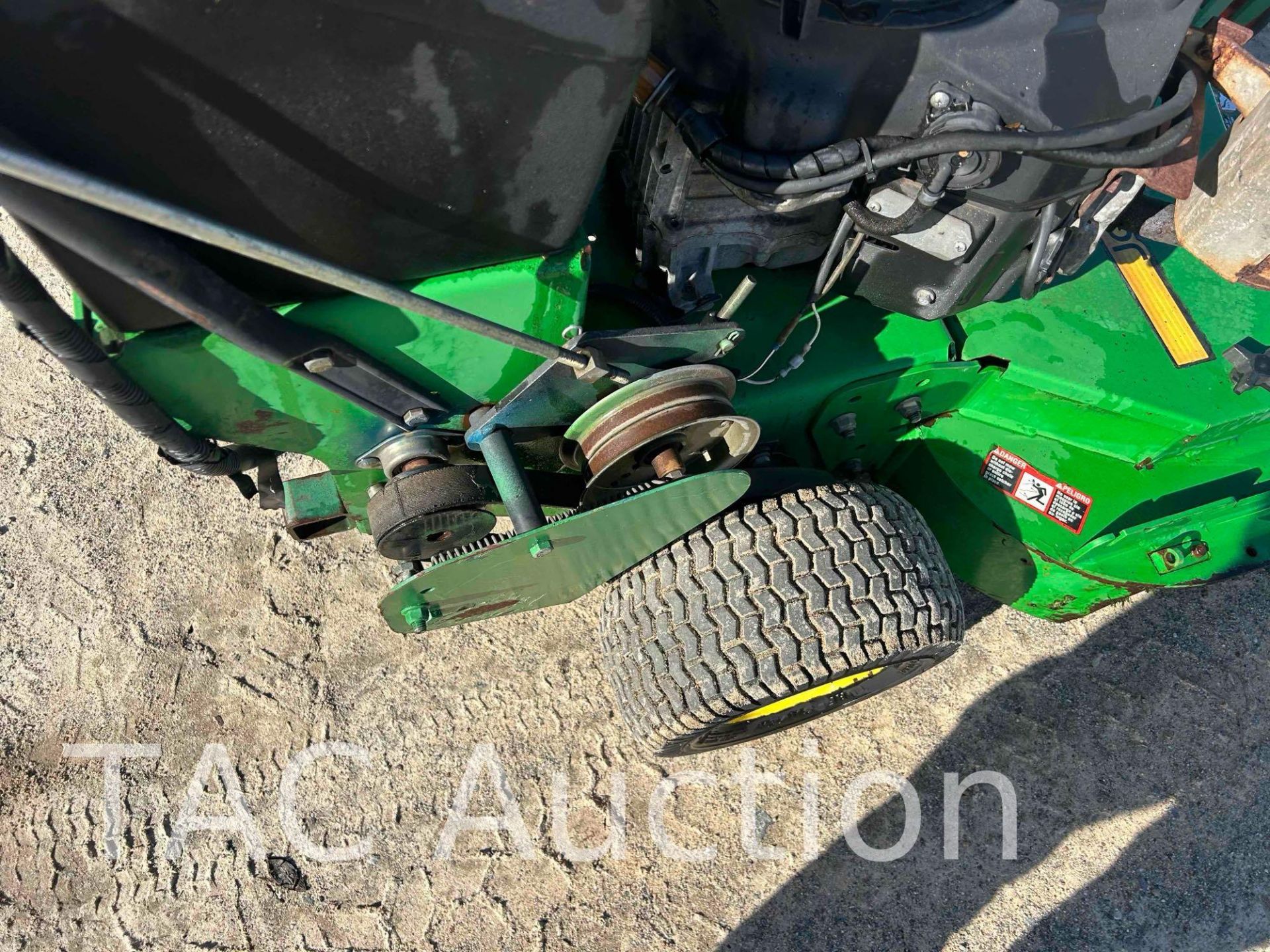 John Deere Walk Behind Lawn Mower - Image 6 of 10