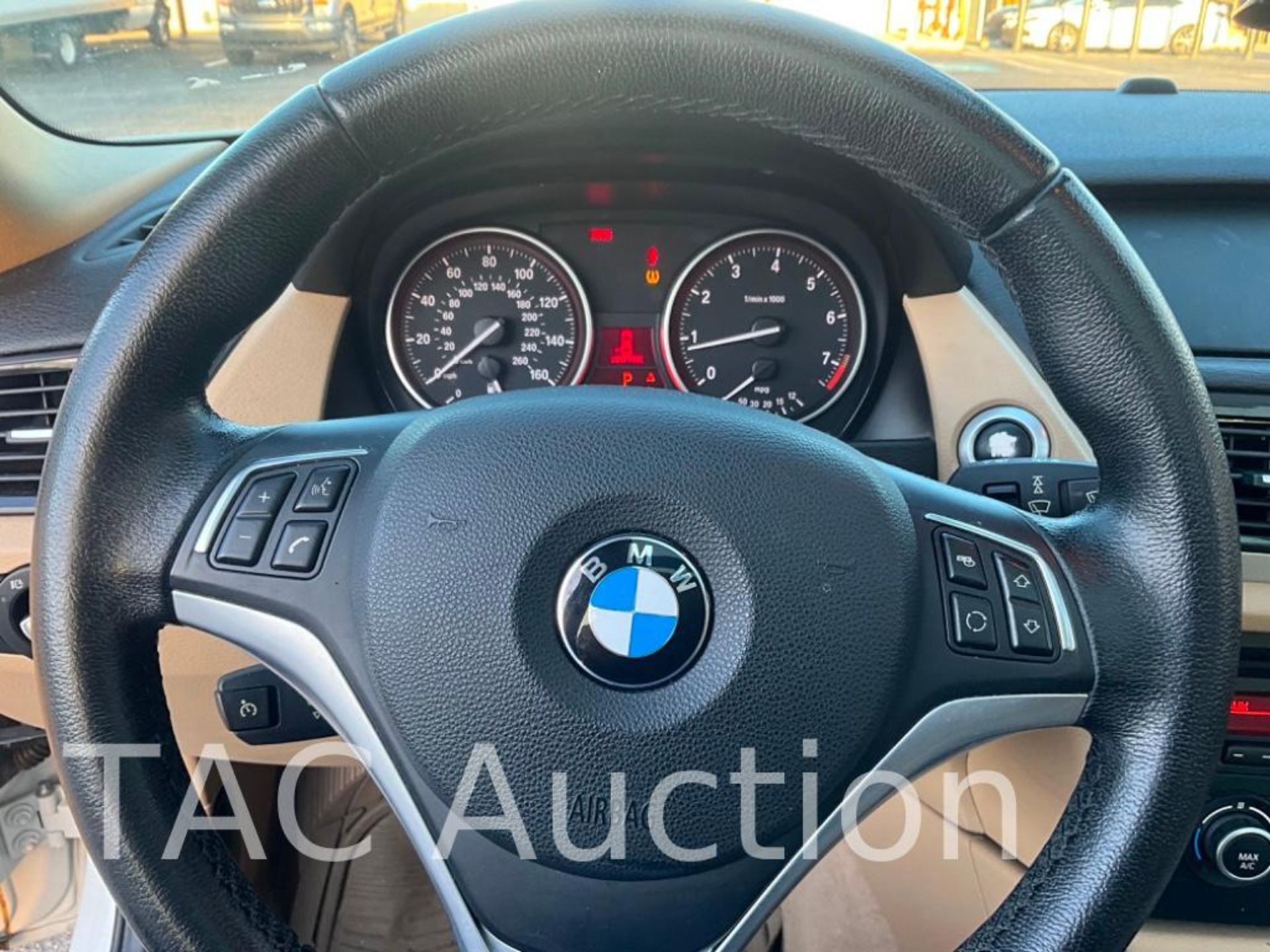 2014 BMW X1 SUV - Image 17 of 51