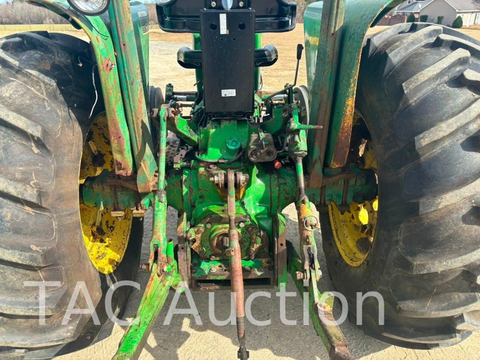 1985 John Deere 2350 Farm Tractor - Image 5 of 11