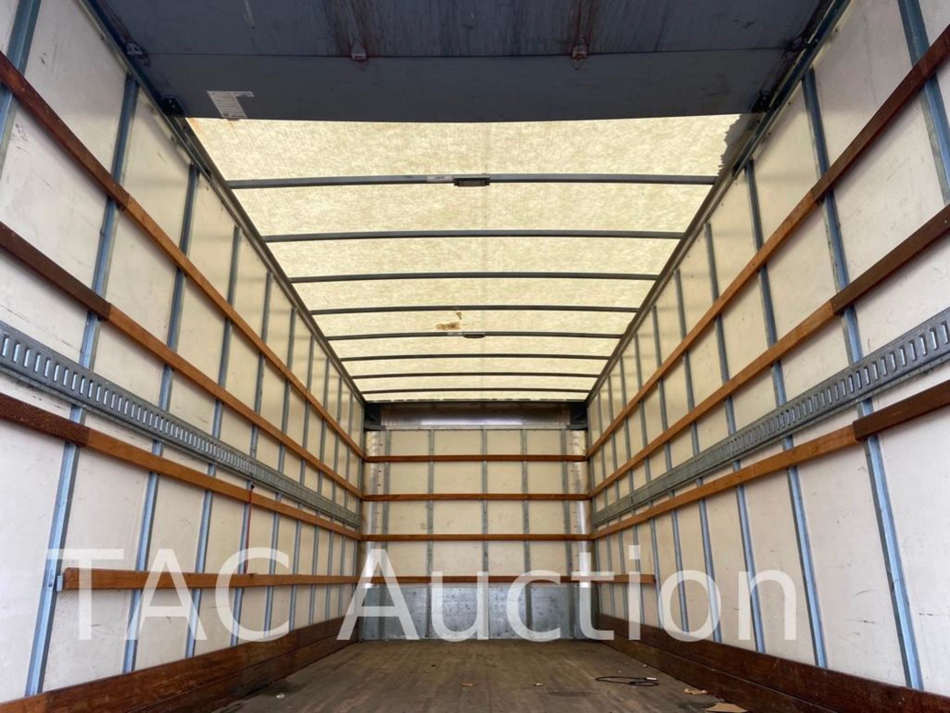 2018 International Durastar 4300 26ft Box Truck - Image 55 of 99
