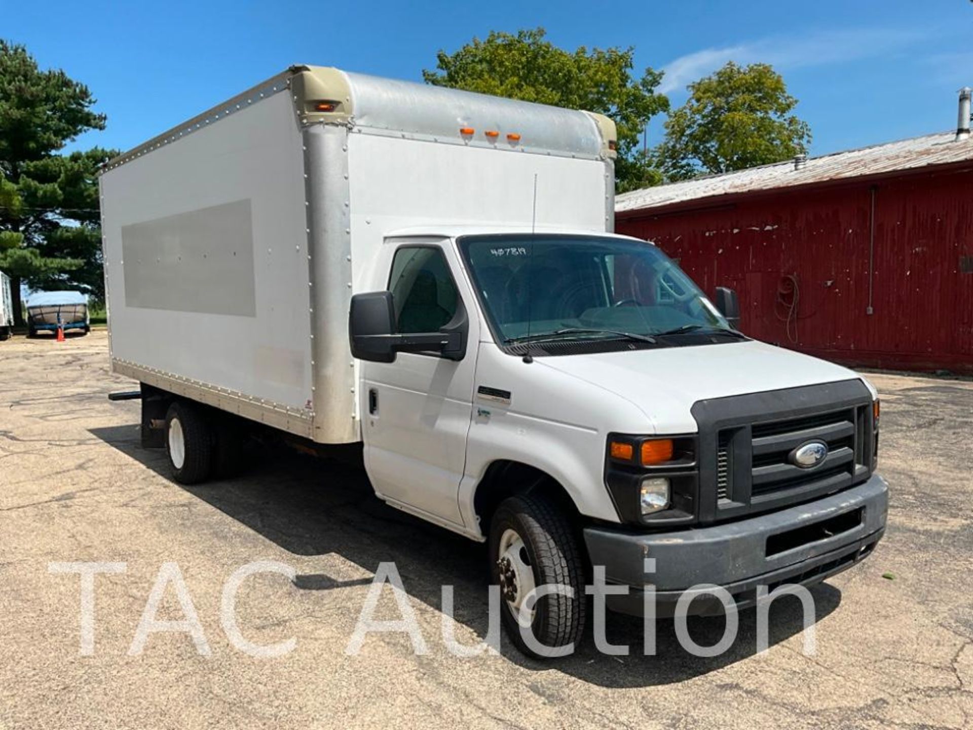 2014 Ford E-350 16ft Box Truck - Image 3 of 44