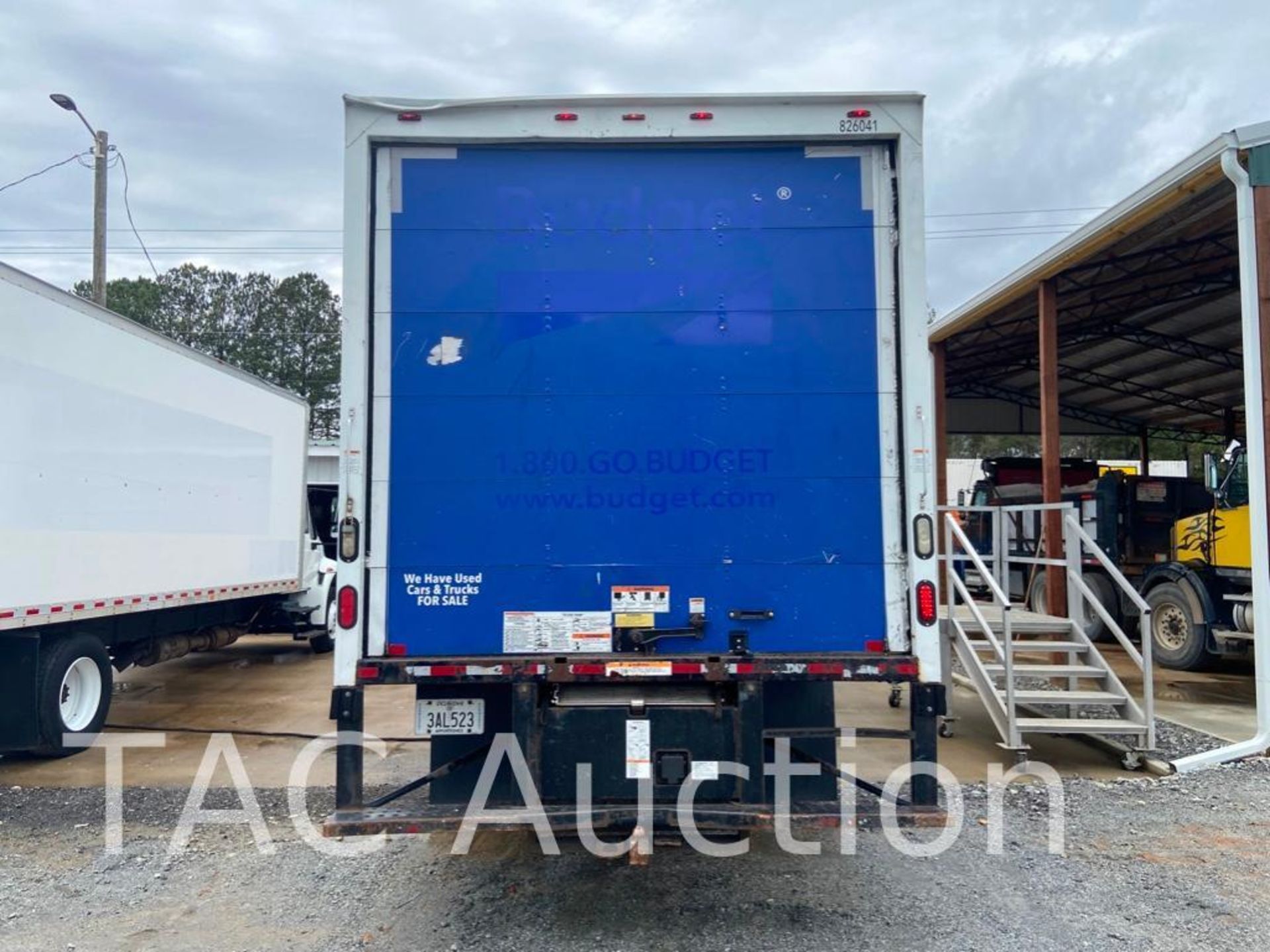 2018 International Durastar 4300 26ft Box Truck - Image 6 of 99