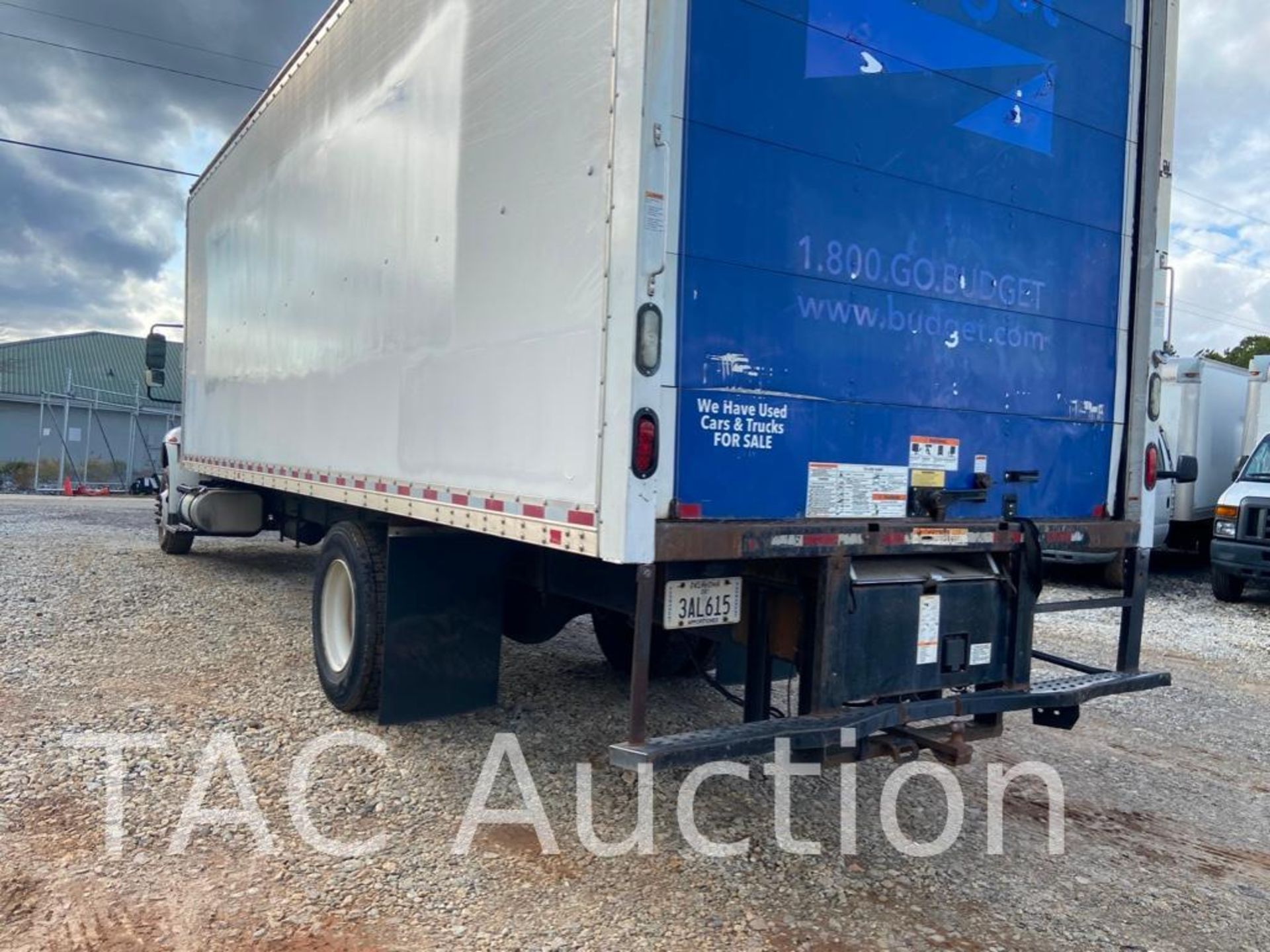 2018 International Durastar 4300 26ft Box Truck - Image 20 of 98