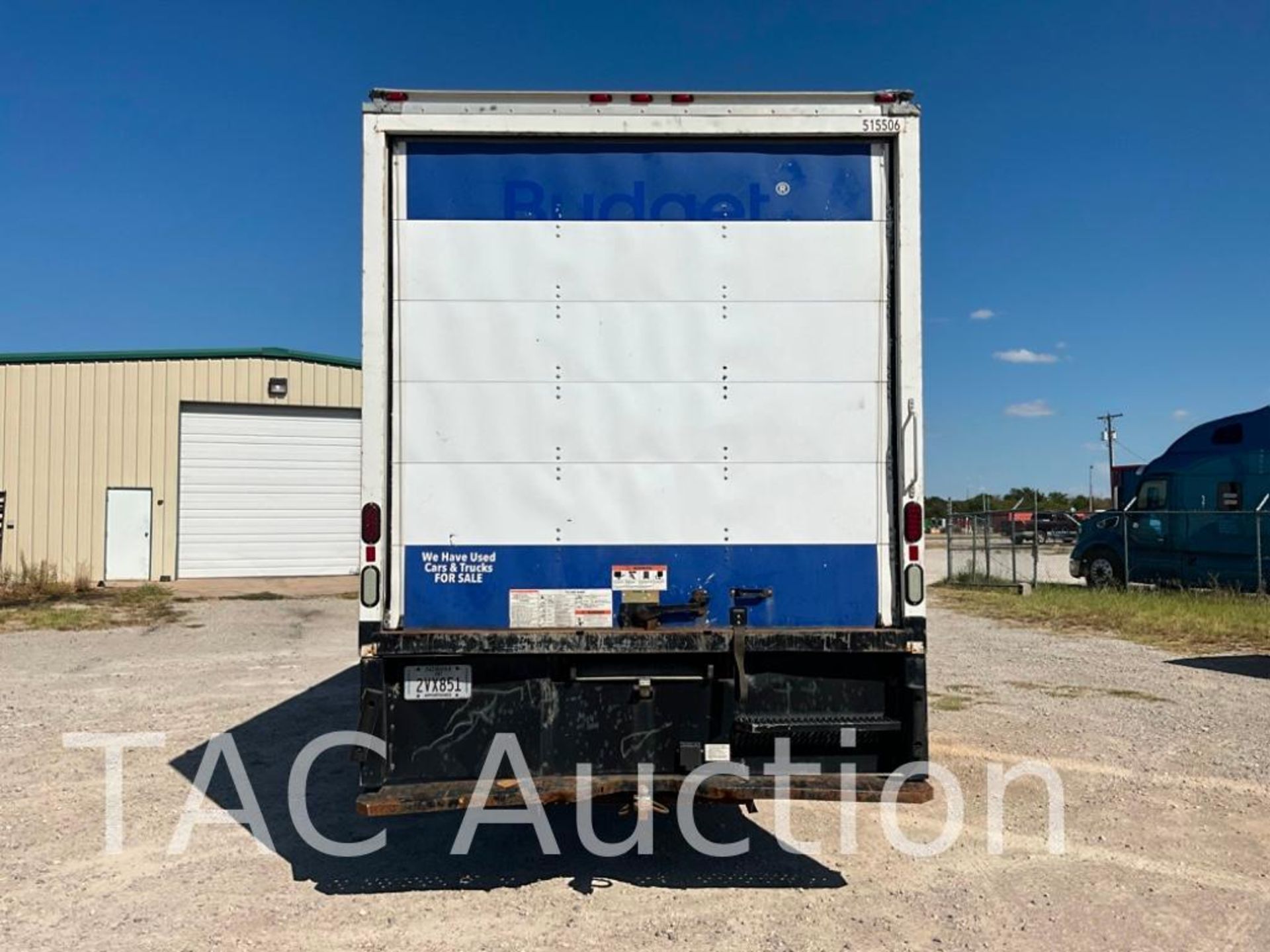 2015 Ford F-750 26ft Box Truck - Image 6 of 47