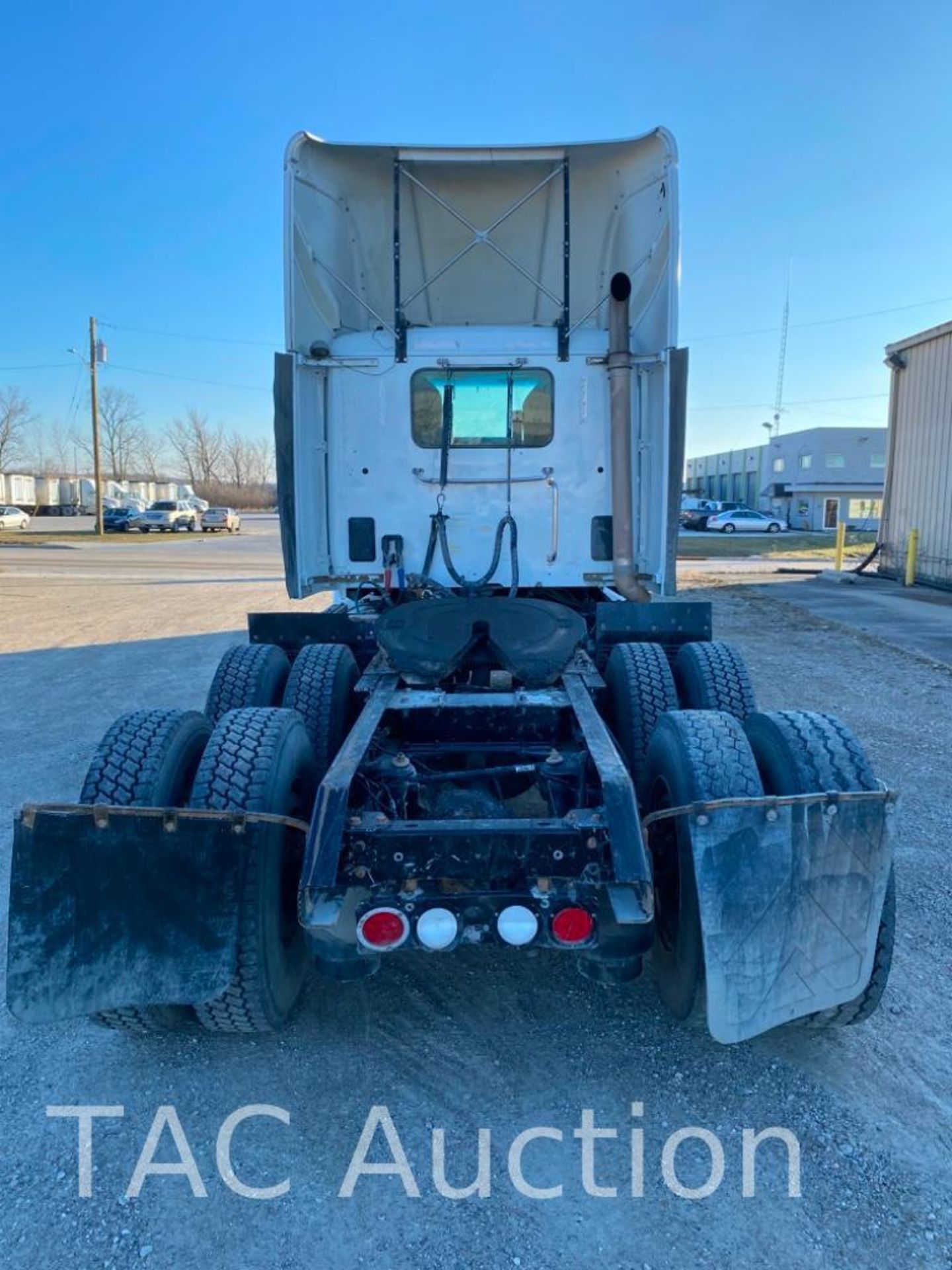 2018 Kenworth T880 Day Cab - Image 4 of 27